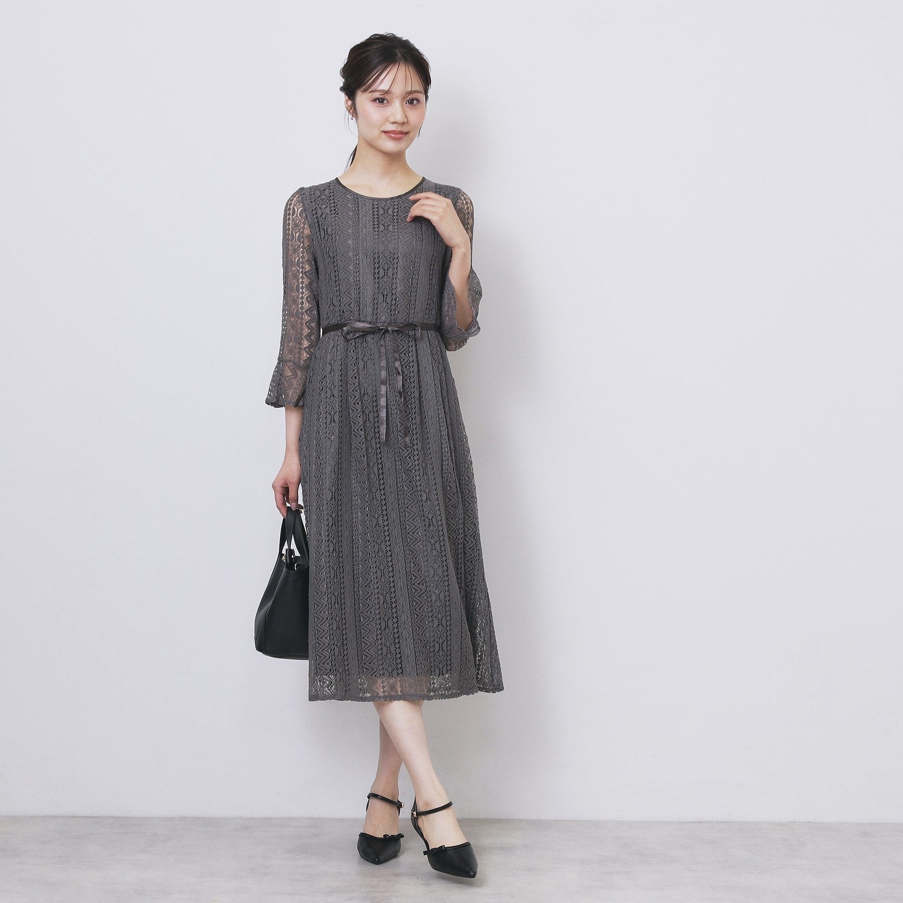 インデックス index 幾何ラインレースフレアスリーブワンピース【洗濯機可】 (ネイビー(094)) ネイビー(094)