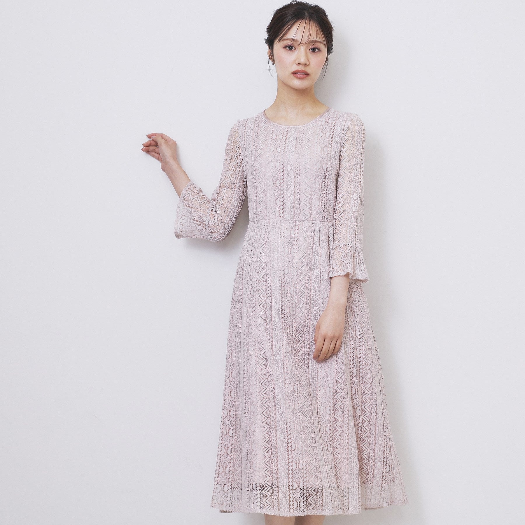 インデックス index 幾何ラインレースフレアスリーブワンピース【洗濯機可】 (ネイビー(094)) ネイビー(094)