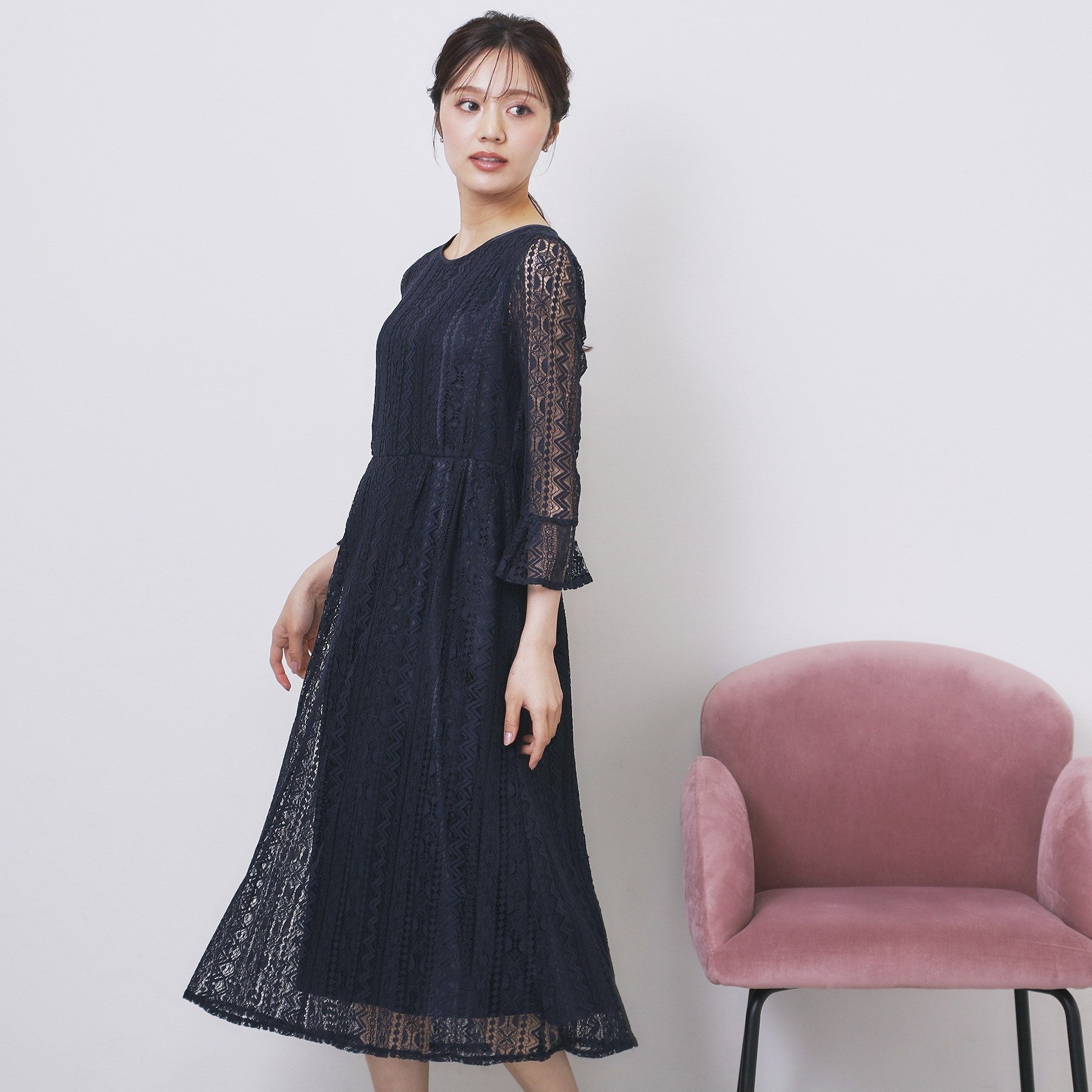 インデックス index 幾何ラインレースフレアスリーブワンピース【洗濯機可】 (ネイビー(094)) ネイビー(094)