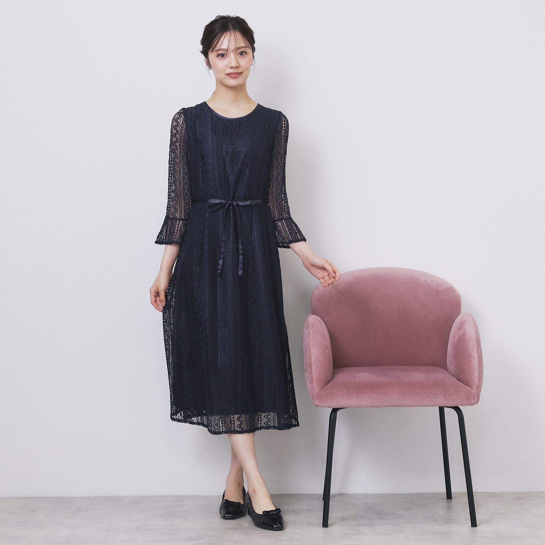 インデックス index 幾何ラインレースフレアスリーブワンピース【洗濯機可】 (ネイビー(094)) ネイビー(094)