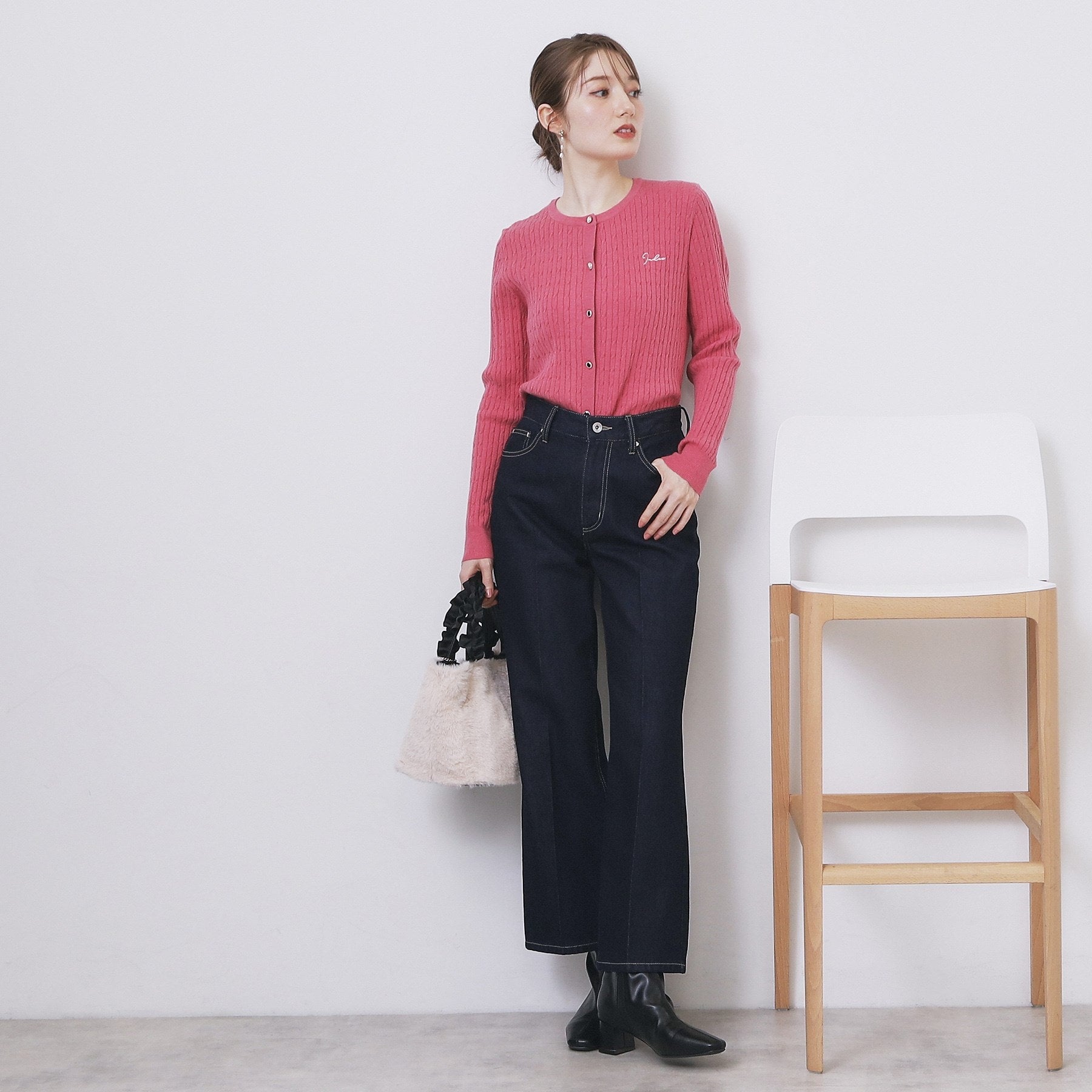 インデックス index ケーブルクルーネックカーディガン【洗濯機可】 (オフホワイト(003)) オフホワイト(003)