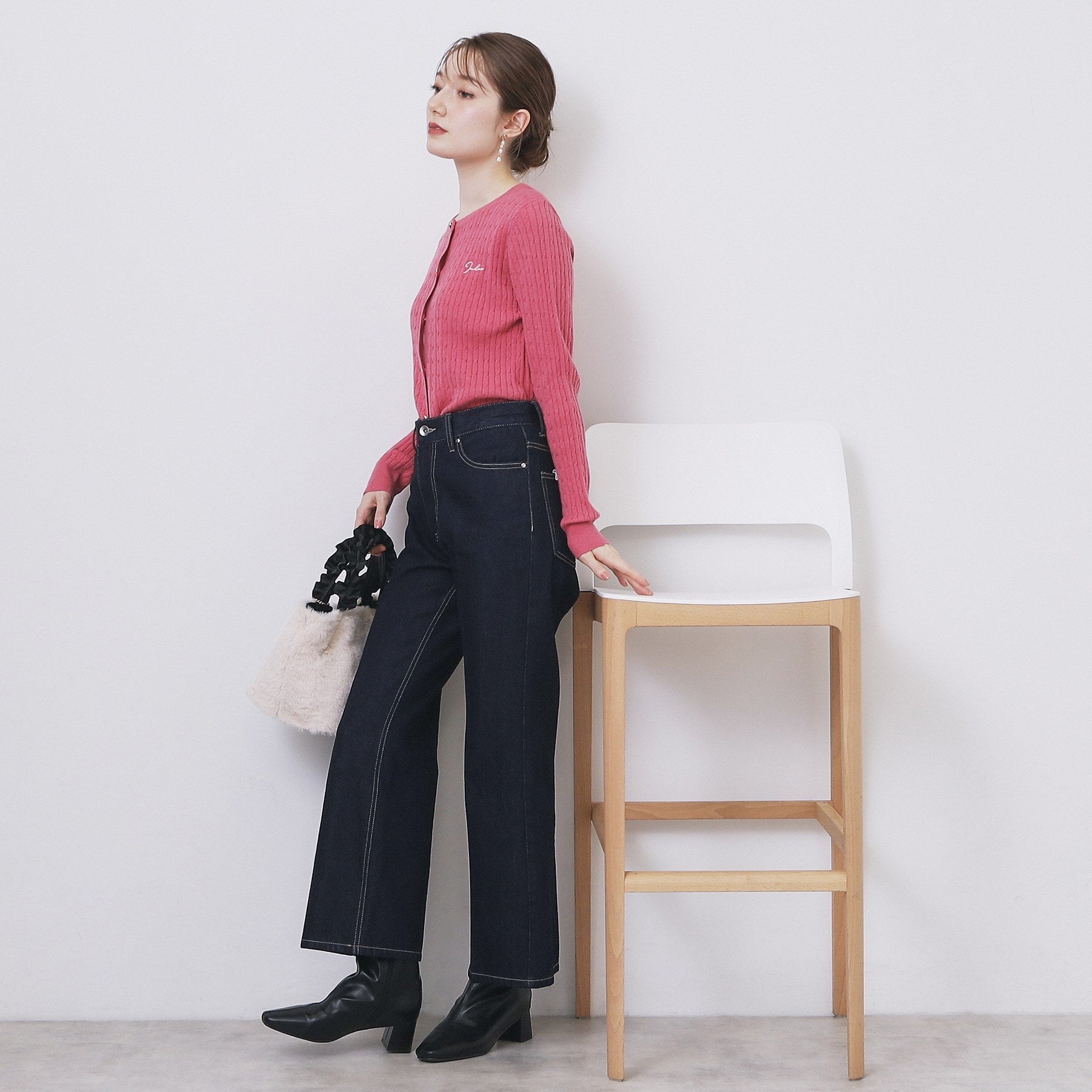 インデックス index ケーブルクルーネックカーディガン【洗濯機可】 (オフホワイト(003)) オフホワイト(003)