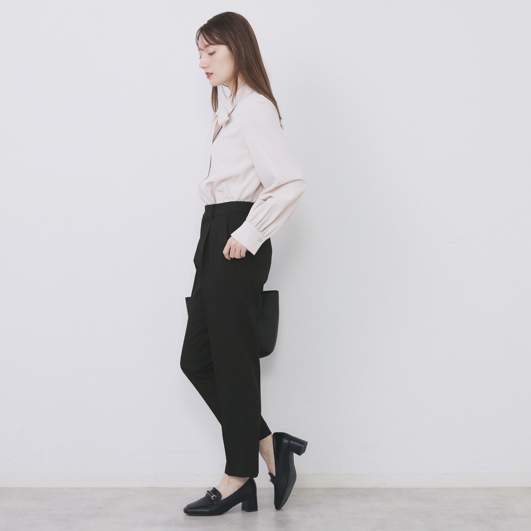 インデックス index セットアップ対応 選べる丈 ストレッチダブルクロステーパードパンツ【洗濯機可・防シワ・ストレッチ】 (ライトベージュ(051)) ライトベージュ(051)