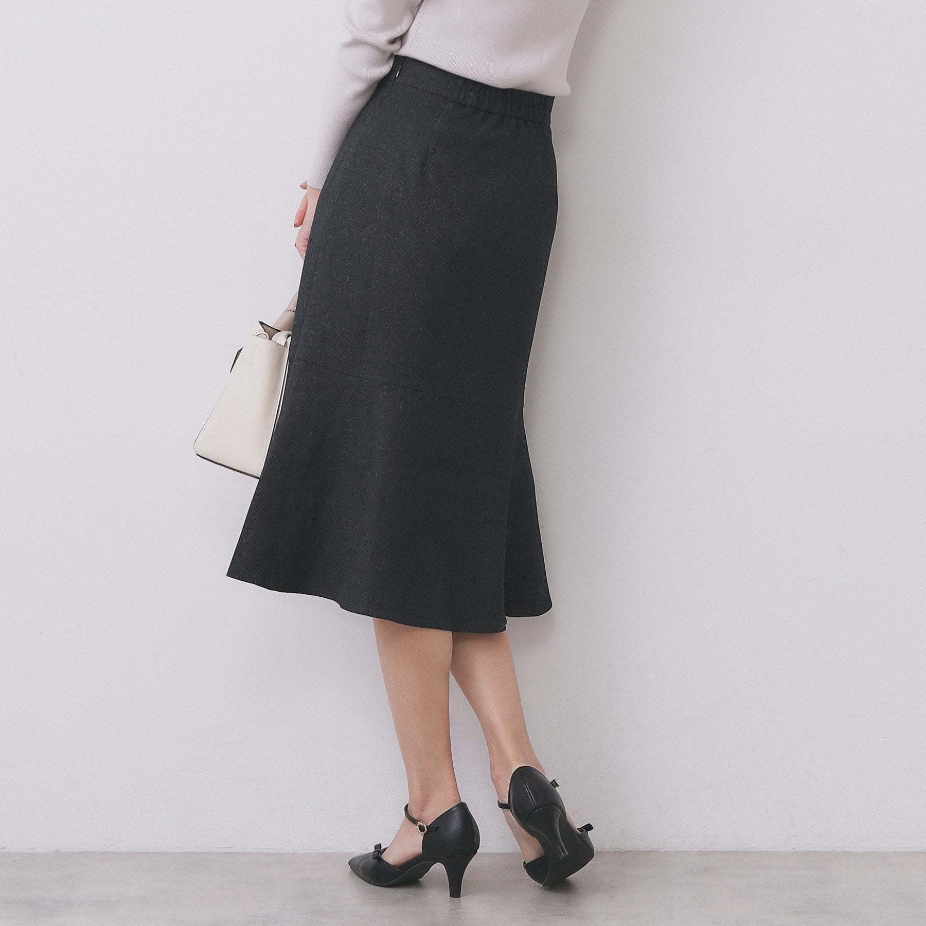 インデックス index カルゼツイードアシメフレアスカート【洗濯機可・防シワ・イージーアイロン・抗ピリング】 (チャコールグレー(013)) チャコールグレー(013)