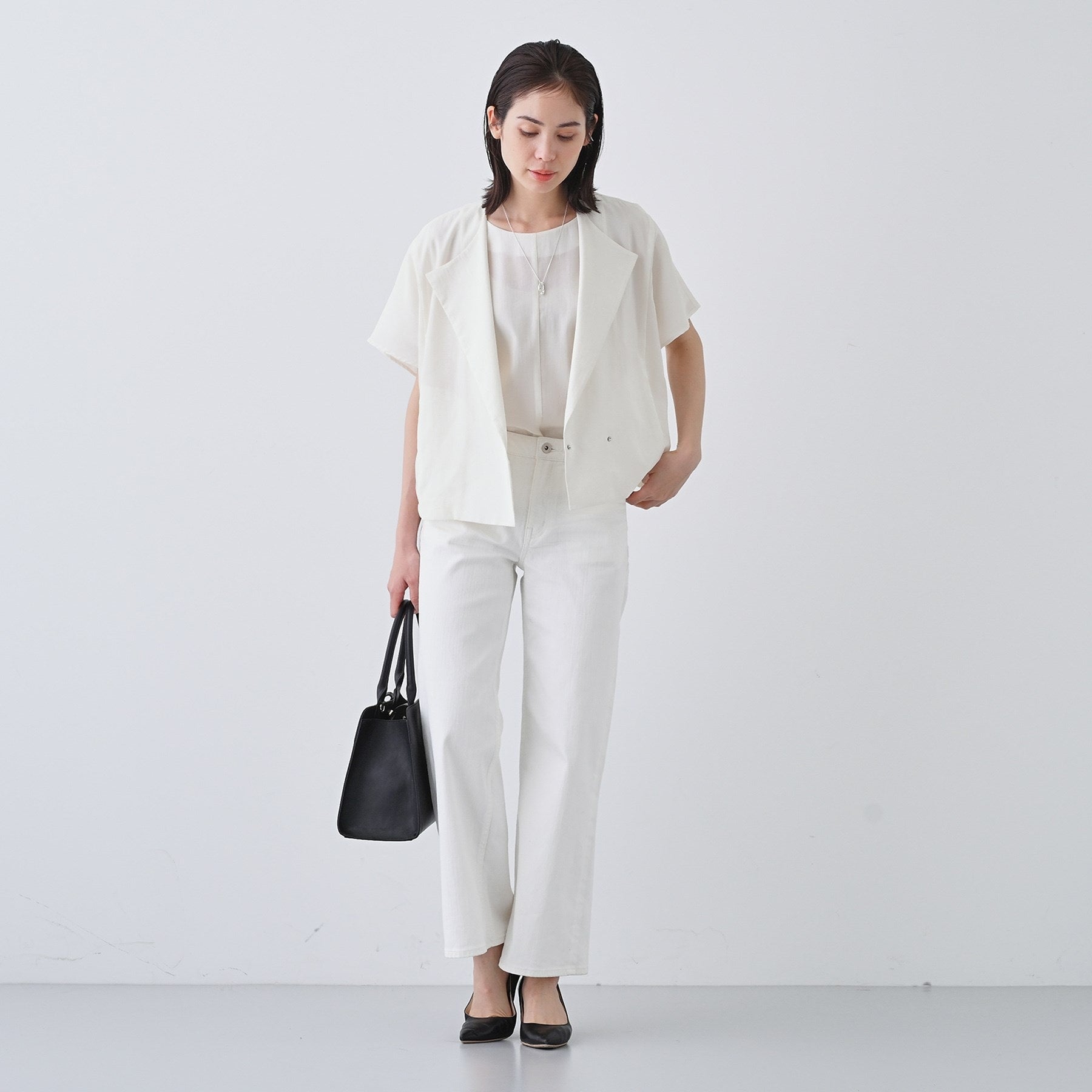 インディヴィ INDIVI 【撥水/接触冷感/UVケア】フレンチスリーブ ブラウスライクジャケット (ブラウン(043)) ブラウン(043)