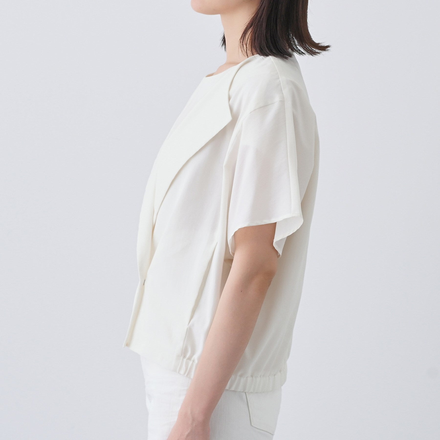 インディヴィ INDIVI 【撥水/接触冷感/UVケア】フレンチスリーブ ブラウスライクジャケット (ブラウン(043)) ブラウン(043)