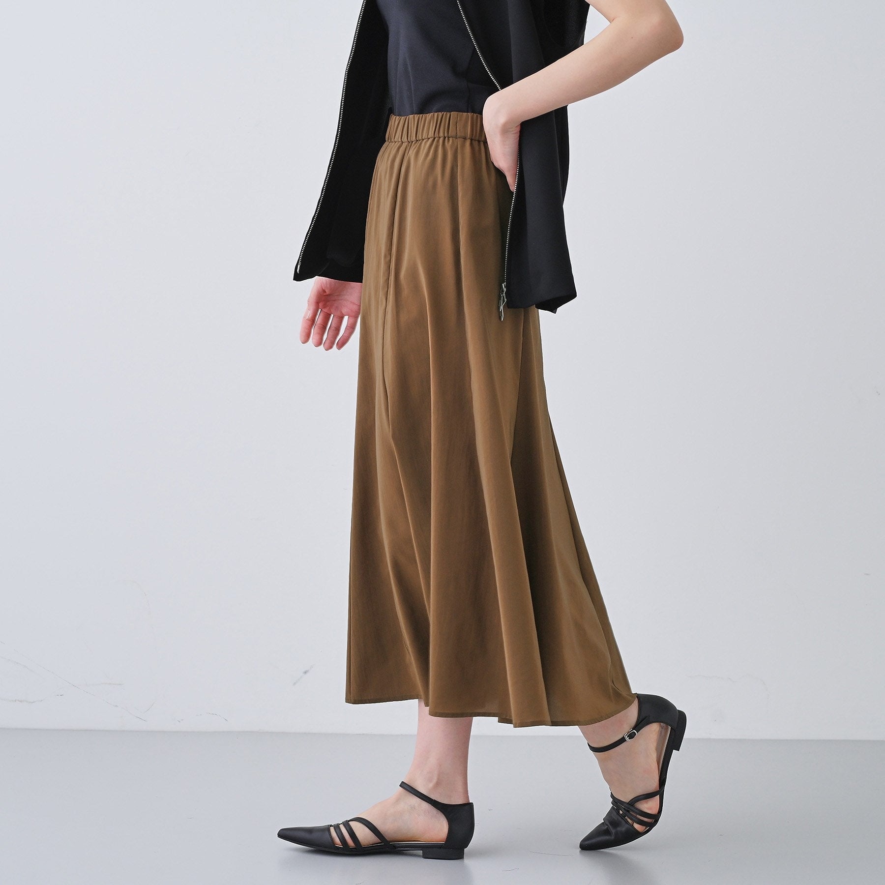 インディヴィ INDIVI 【撥水/接触冷感/UVケア】ナローフレアスカート (オフホワイト(003)) オフホワイト(003)