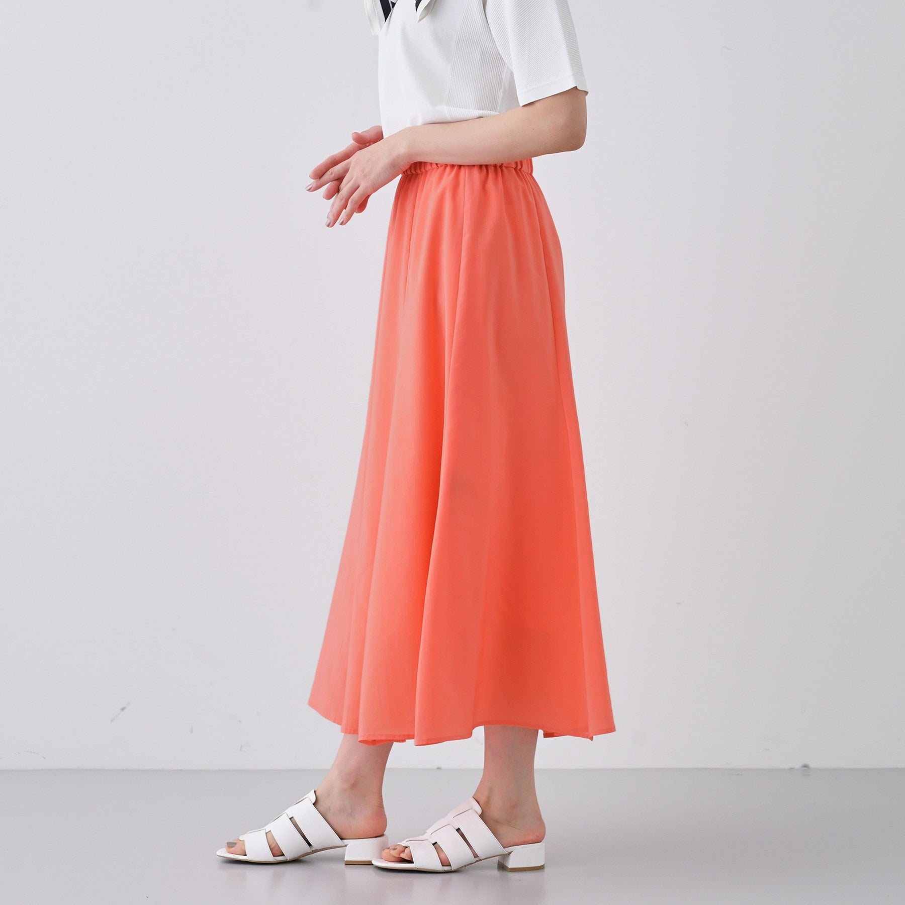 インディヴィ INDIVI 【撥水/接触冷感/UVケア】ナローフレアスカート (オフホワイト(003)) オフホワイト(003)