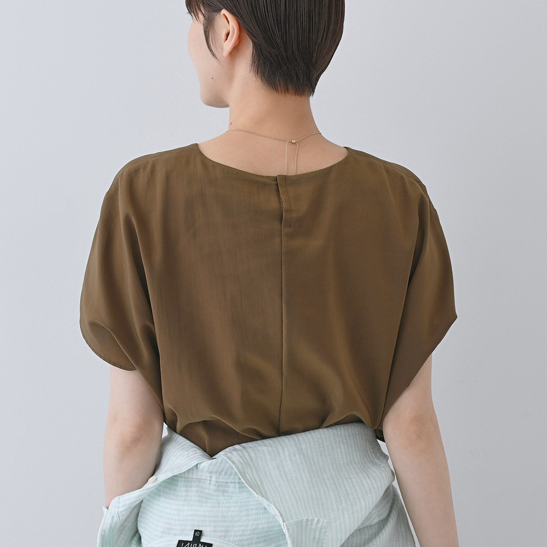 インディヴィ INDIVI 【撥水/接触冷感/UVケア】ドルマンスリーブブラウス (ブラウン(043)) ブラウン(043)