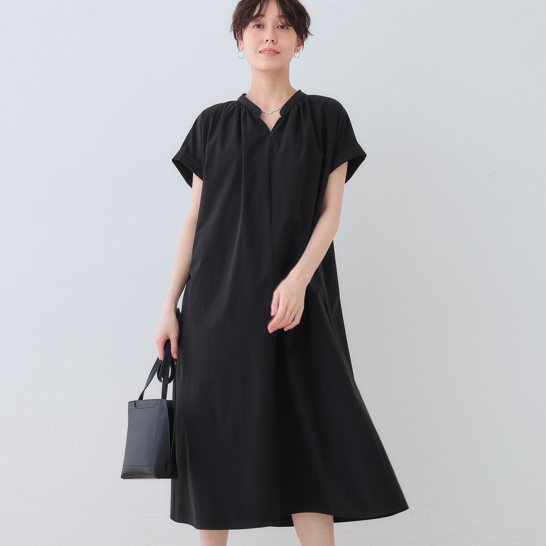 インディヴィ INDIVI 【撥水/UV/接触冷感】アクティブワンピース (ブラック(019)) ブラック(019)