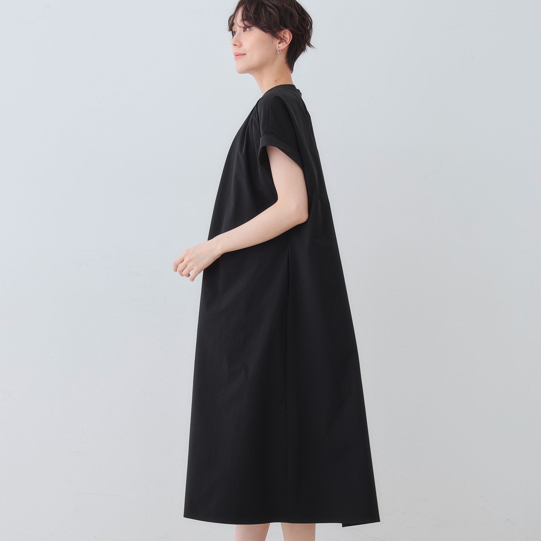 インディヴィ INDIVI 【撥水/UV/接触冷感】アクティブワンピース (ブラック(019)) ブラック(019)