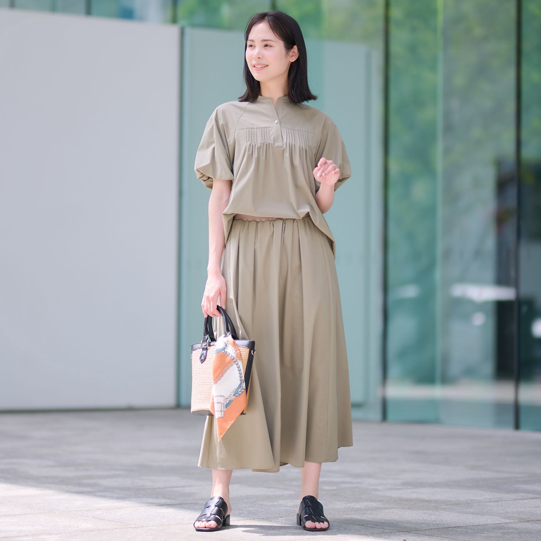 インディヴィ INDIVI 【撥水/UVケア/SETUP可能】アクティブスカート (オリーブグリーン(026)) オリーブグリーン(026)