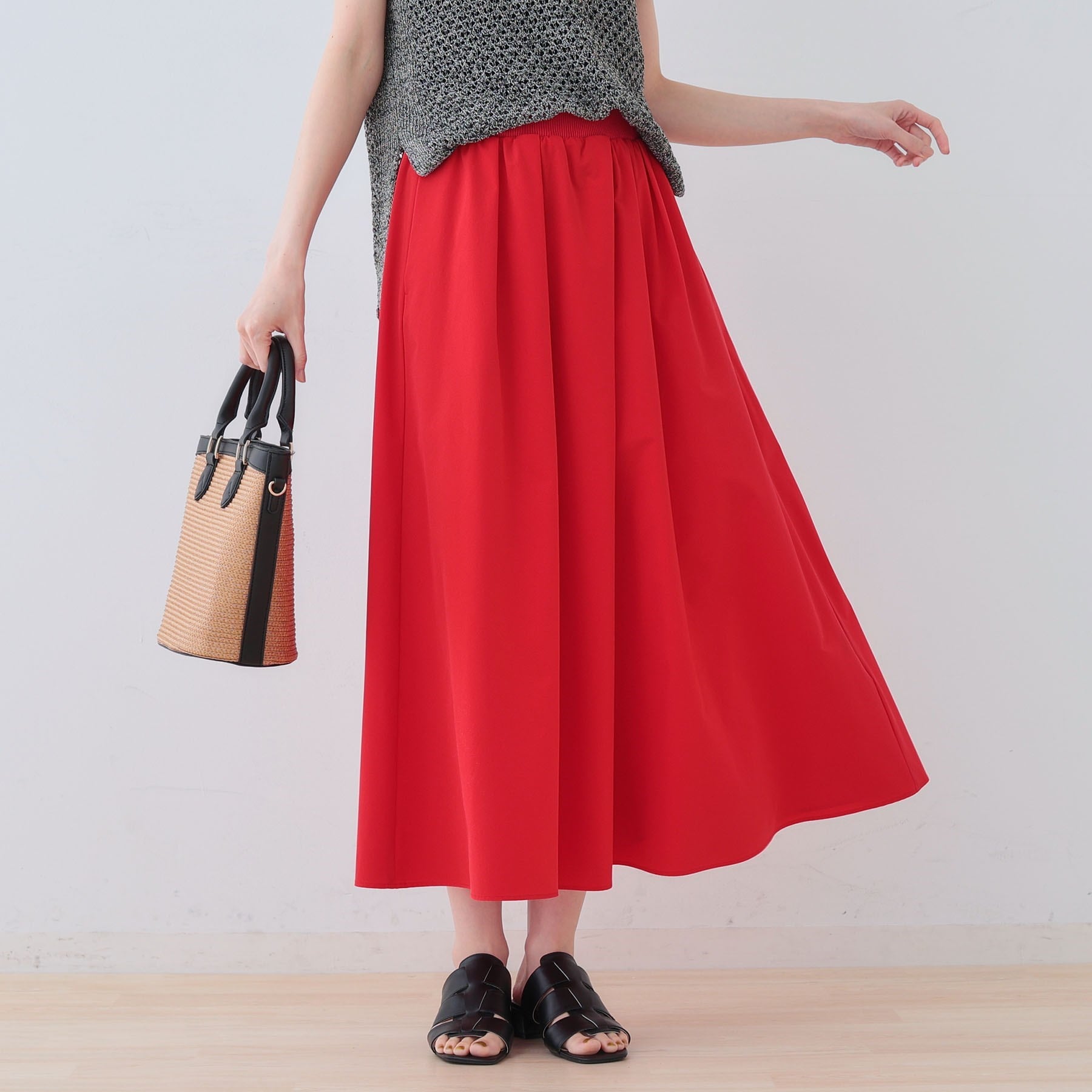 インディヴィ INDIVI 【撥水/UVケア/SETUP可能】アクティブスカート (オリーブグリーン(026)) オリーブグリーン(026)