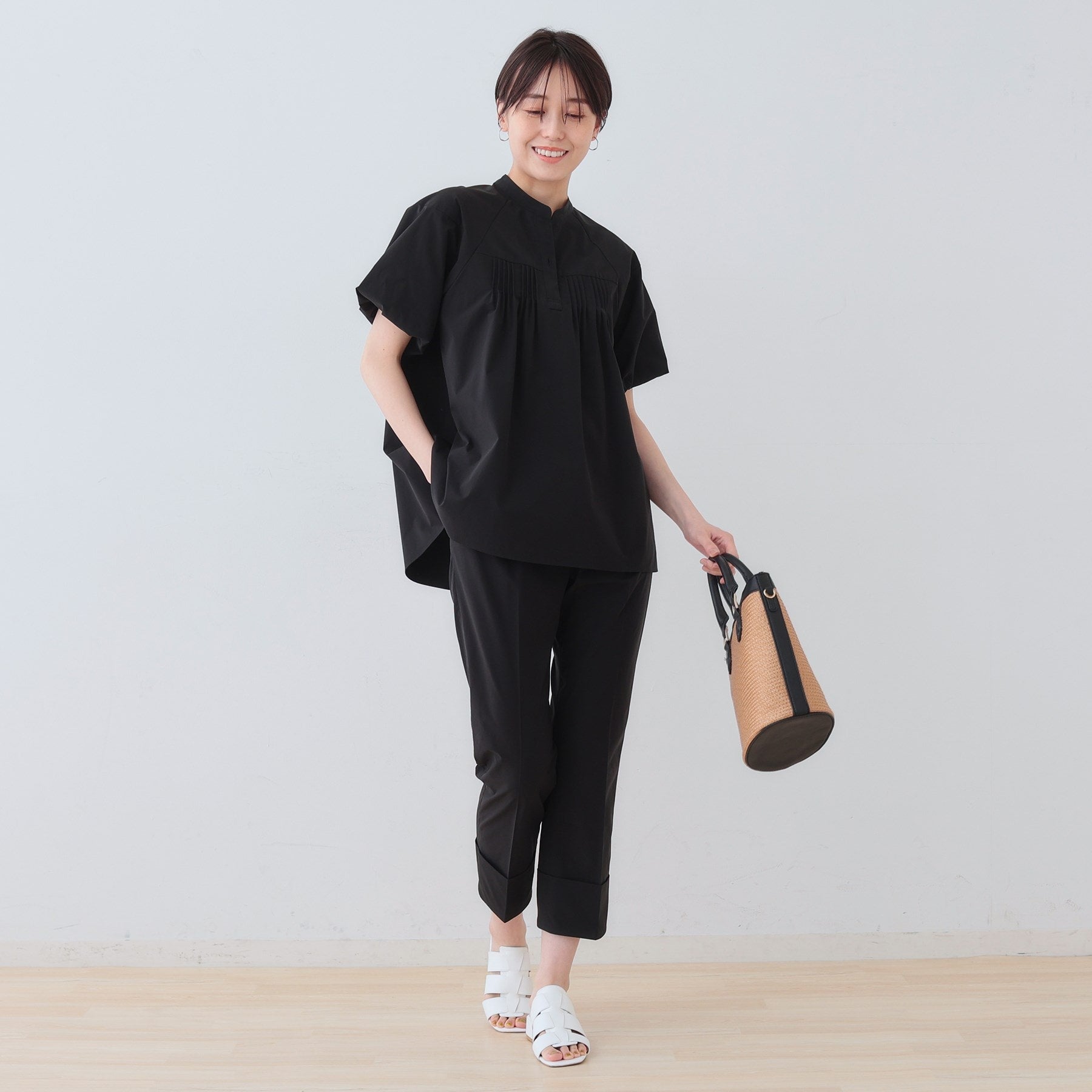 インディヴィ INDIVI 【撥水/UV/SETUP可能】アクティブブラウス (レッド(062)) レッド(062)