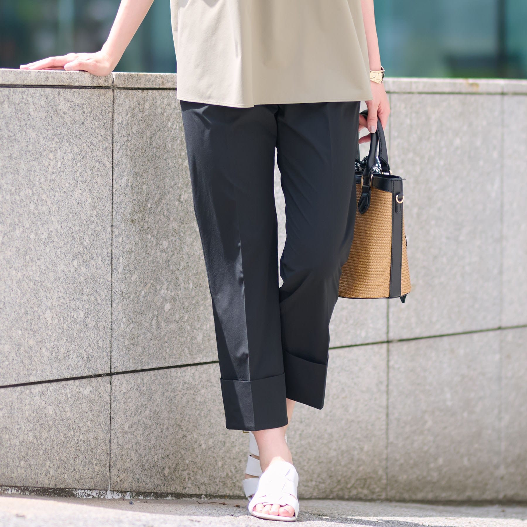 インディヴィ INDIVI 【撥水/UV/SETUP可能】アクティブパンツ (ブラック(019)) ブラック(019)