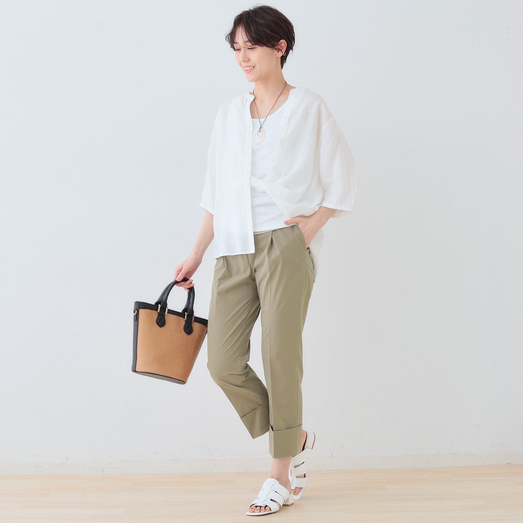 インディヴィ INDIVI 【撥水/UV/SETUP可能】アクティブパンツ (ブラック(019)) ブラック(019)