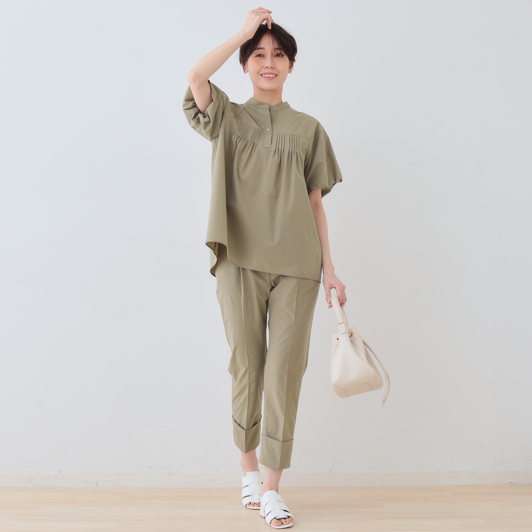 インディヴィ INDIVI 【撥水/UV/SETUP可能】アクティブパンツ (ブラック(019)) ブラック(019)