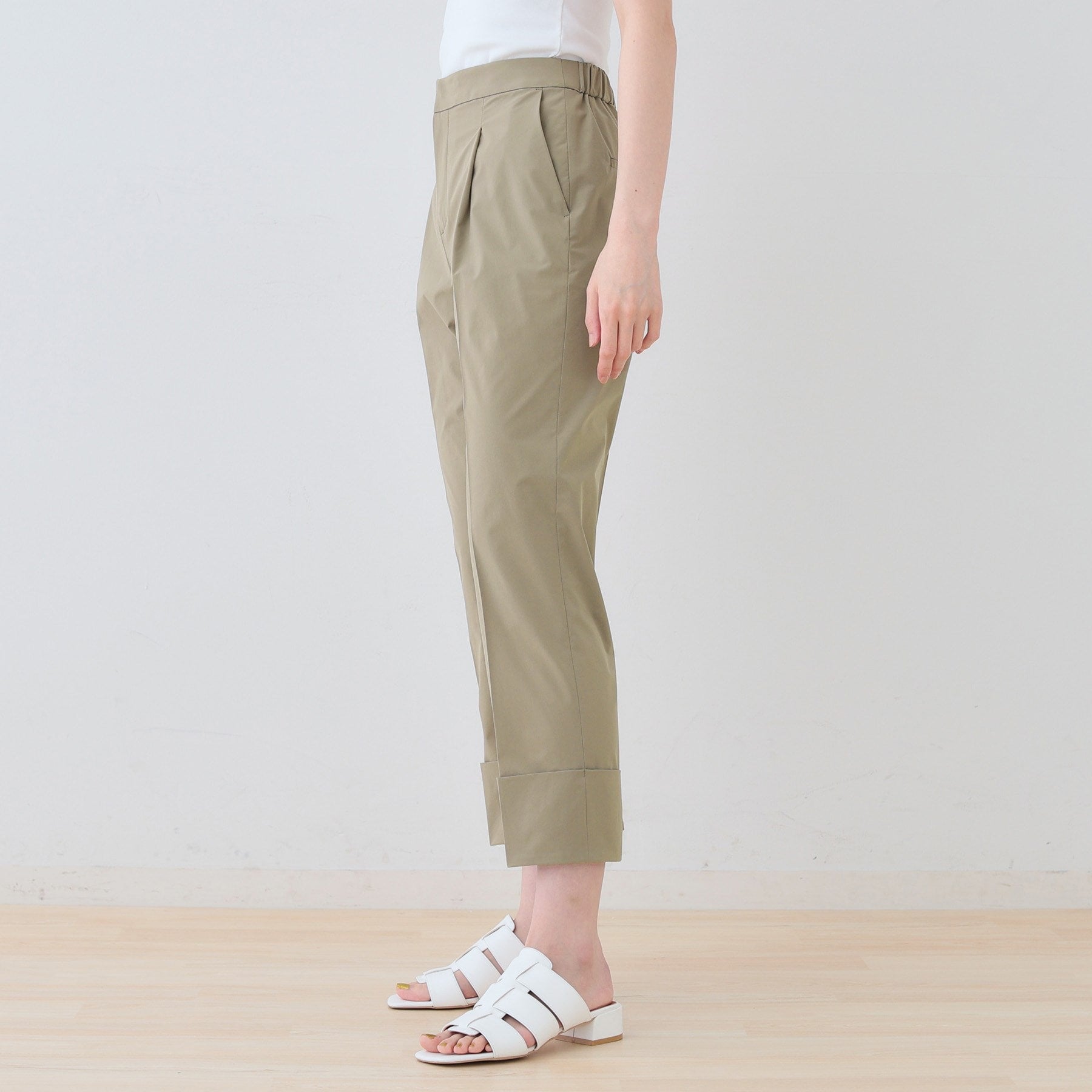 インディヴィ INDIVI 【撥水/UV/SETUP可能】アクティブパンツ (ブラック(019)) ブラック(019)