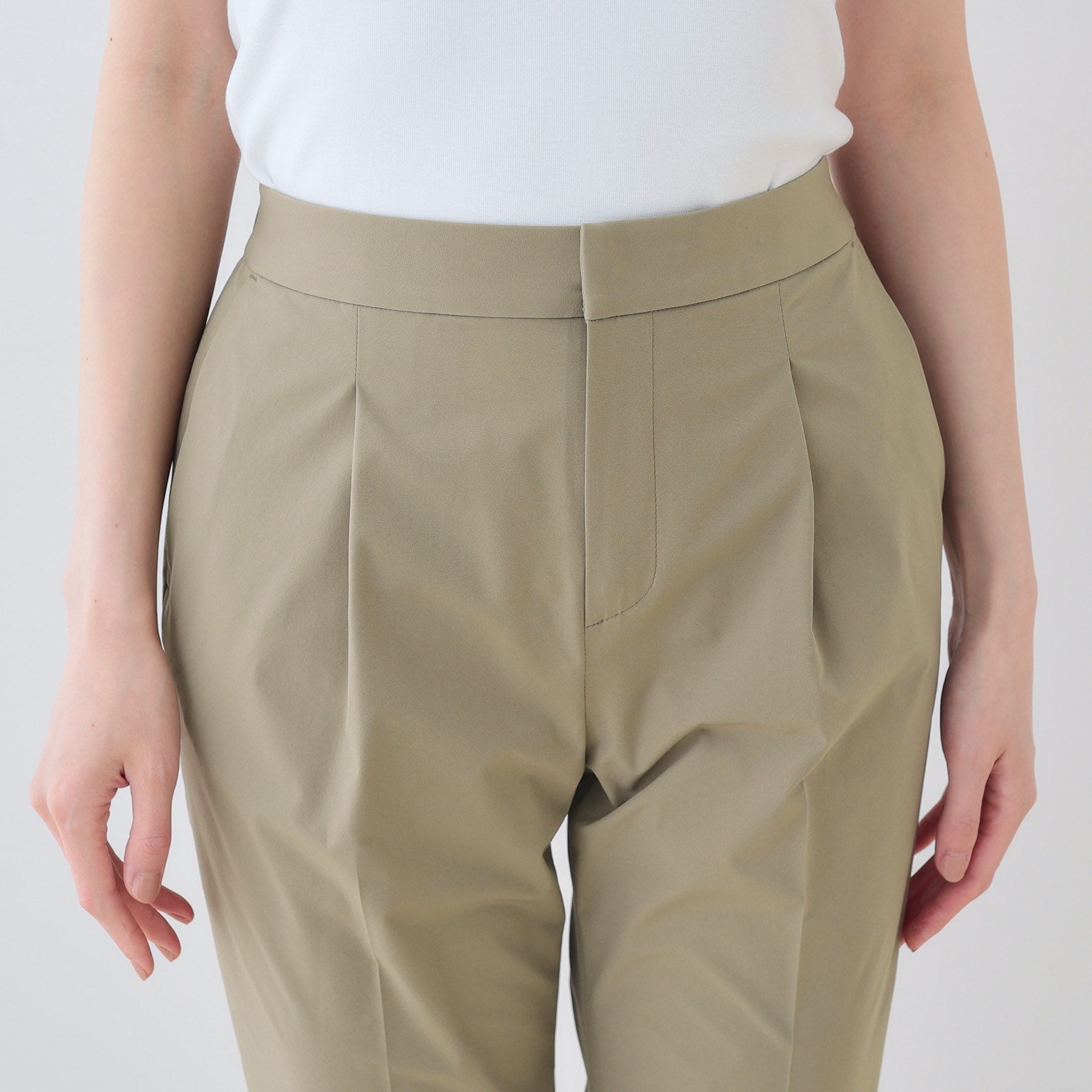 インディヴィ INDIVI 【撥水/UV/SETUP可能】アクティブパンツ (ブラック(019)) ブラック(019)