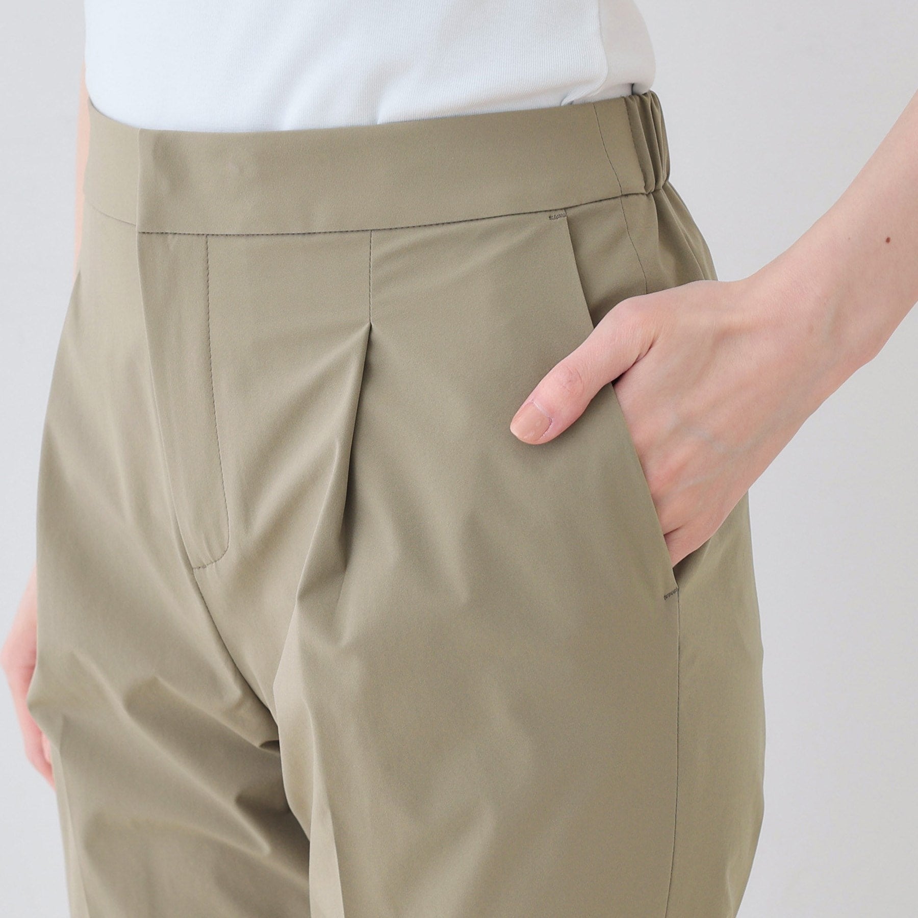 インディヴィ INDIVI 【撥水/UV/SETUP可能】アクティブパンツ (ブラック(019)) ブラック(019)