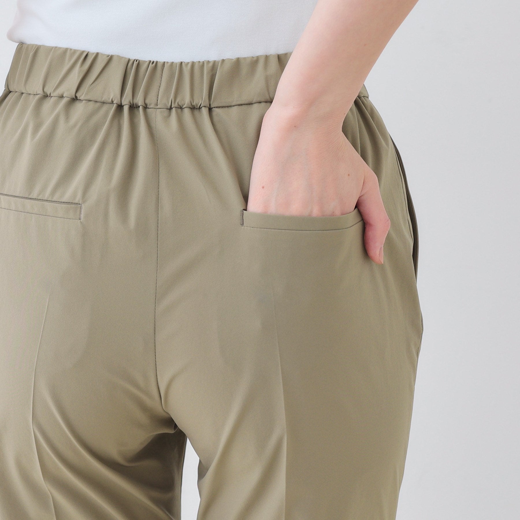 インディヴィ INDIVI 【撥水/UV/SETUP可能】アクティブパンツ (ブラック(019)) ブラック(019)