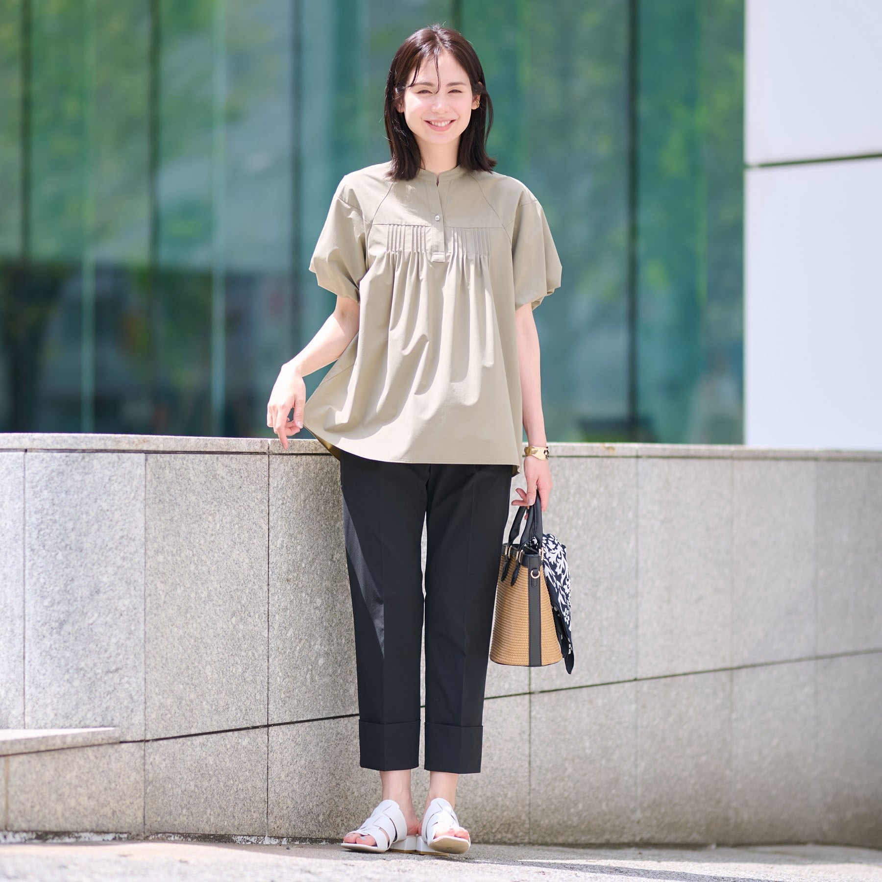 インディヴィ INDIVI 【撥水/UV/SETUP可能】アクティブパンツ (ブラック(019)) ブラック(019)