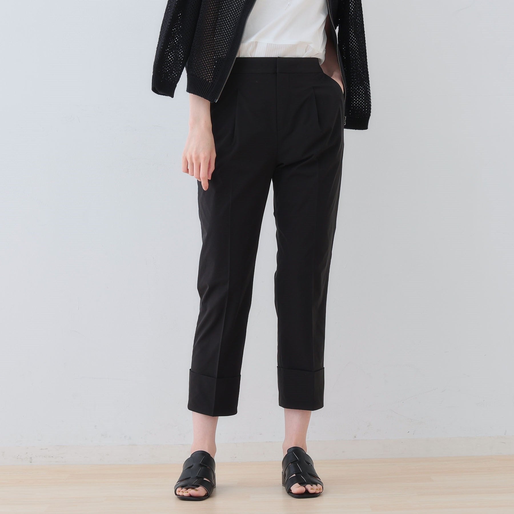 インディヴィ INDIVI 【撥水/UV/SETUP可能】アクティブパンツ (ブラック(019)) ブラック(019)