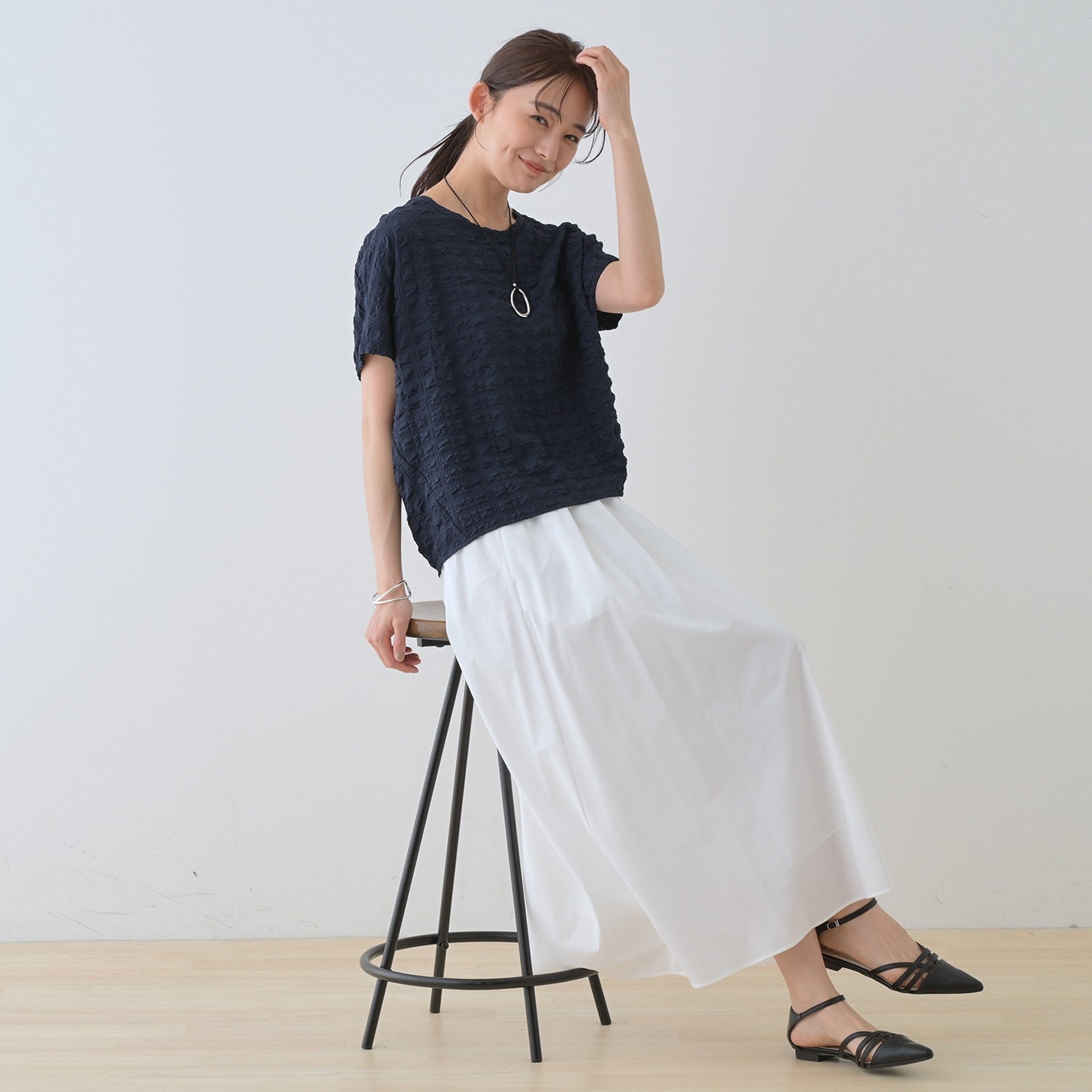 インディヴィ INDIVI 【洗える/凹凸素材/UVケア】コンパクトトップス (ブラック(019)) ブラック(019)