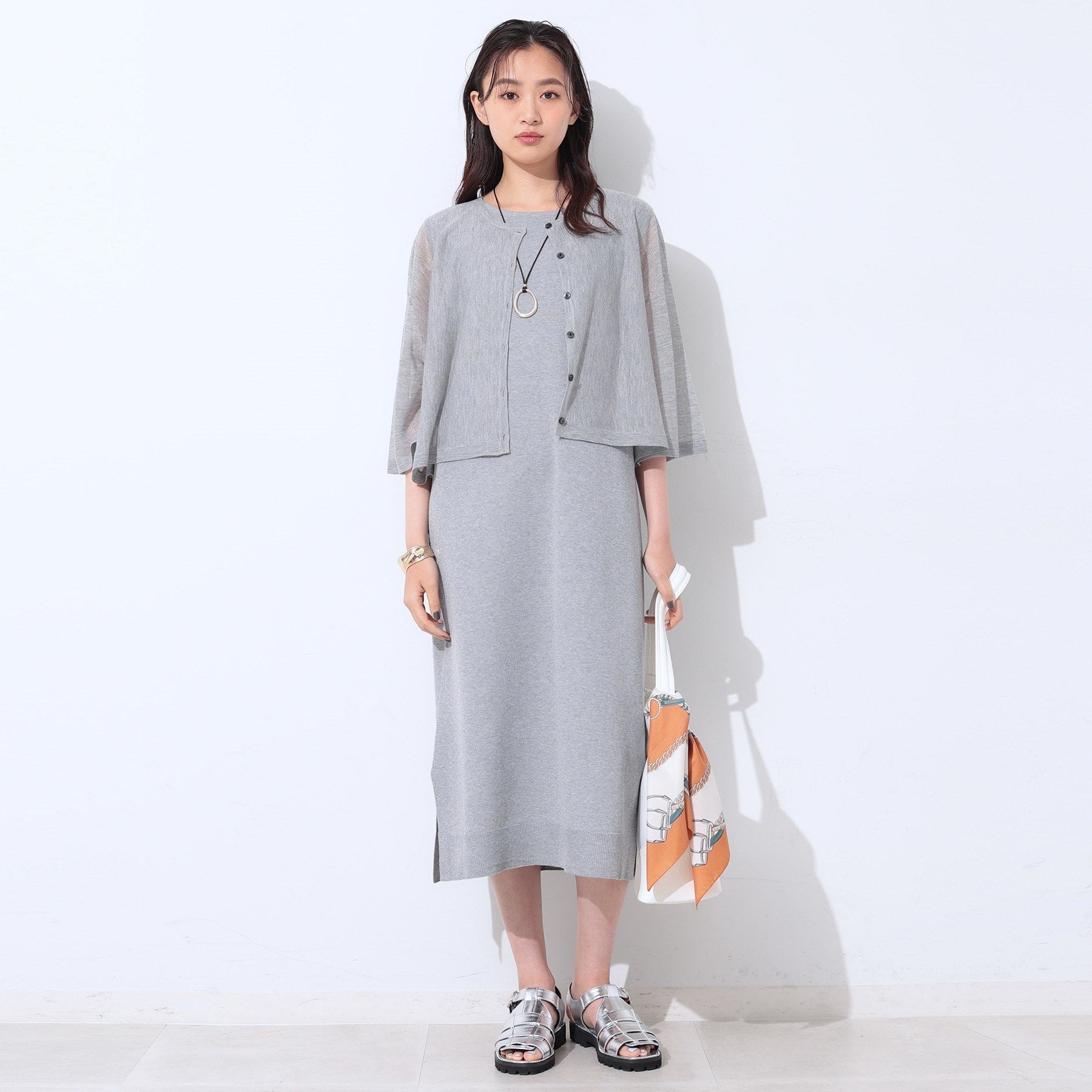 インディヴィ INDIVI 【2点セット】前後2WAYニットワンピース (ブラック(019)) ブラック(019)