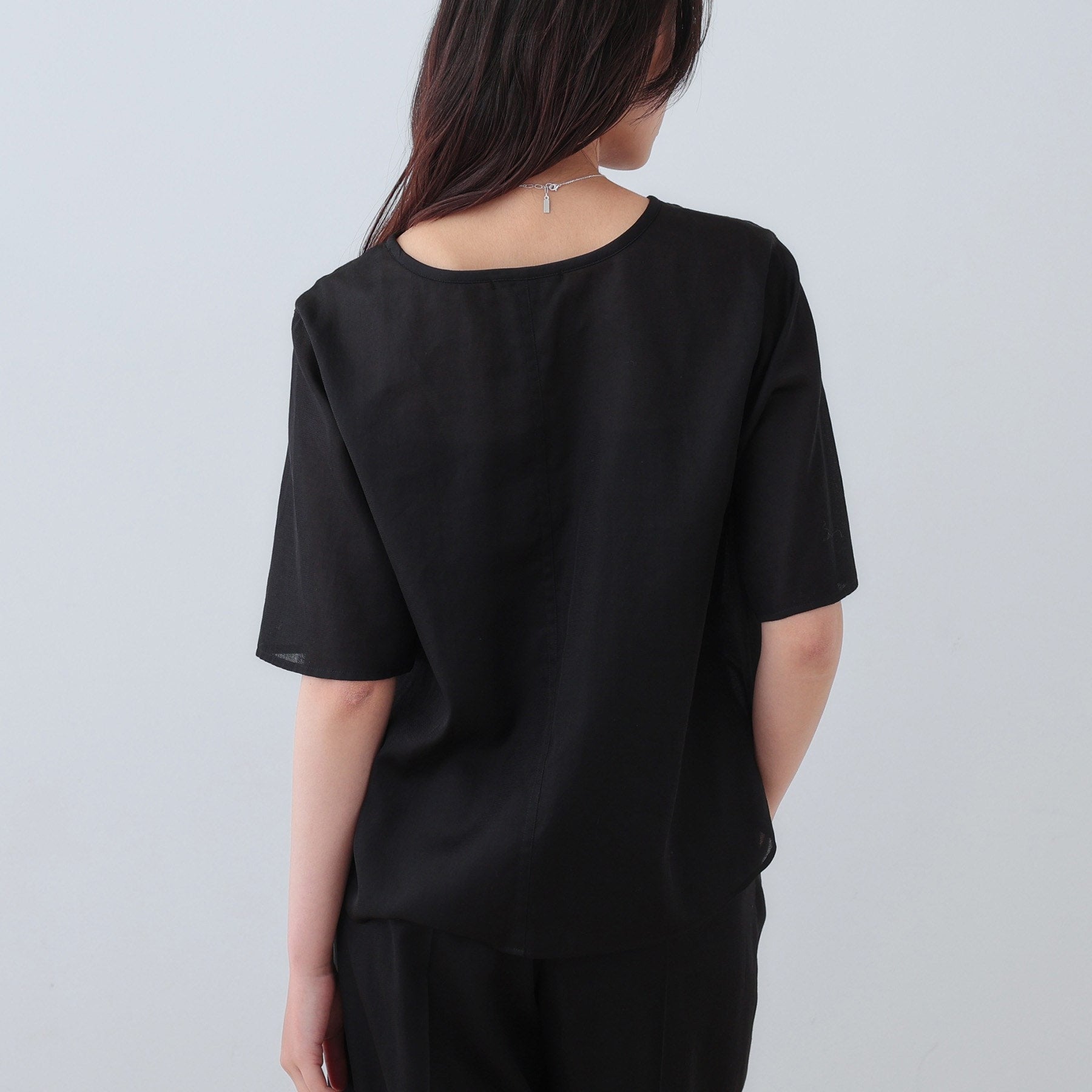 インディヴィ INDIVI 【日本製/SETUP可能】ガーゼ素材Tブラウス (ベージュ(052)) ベージュ(052)