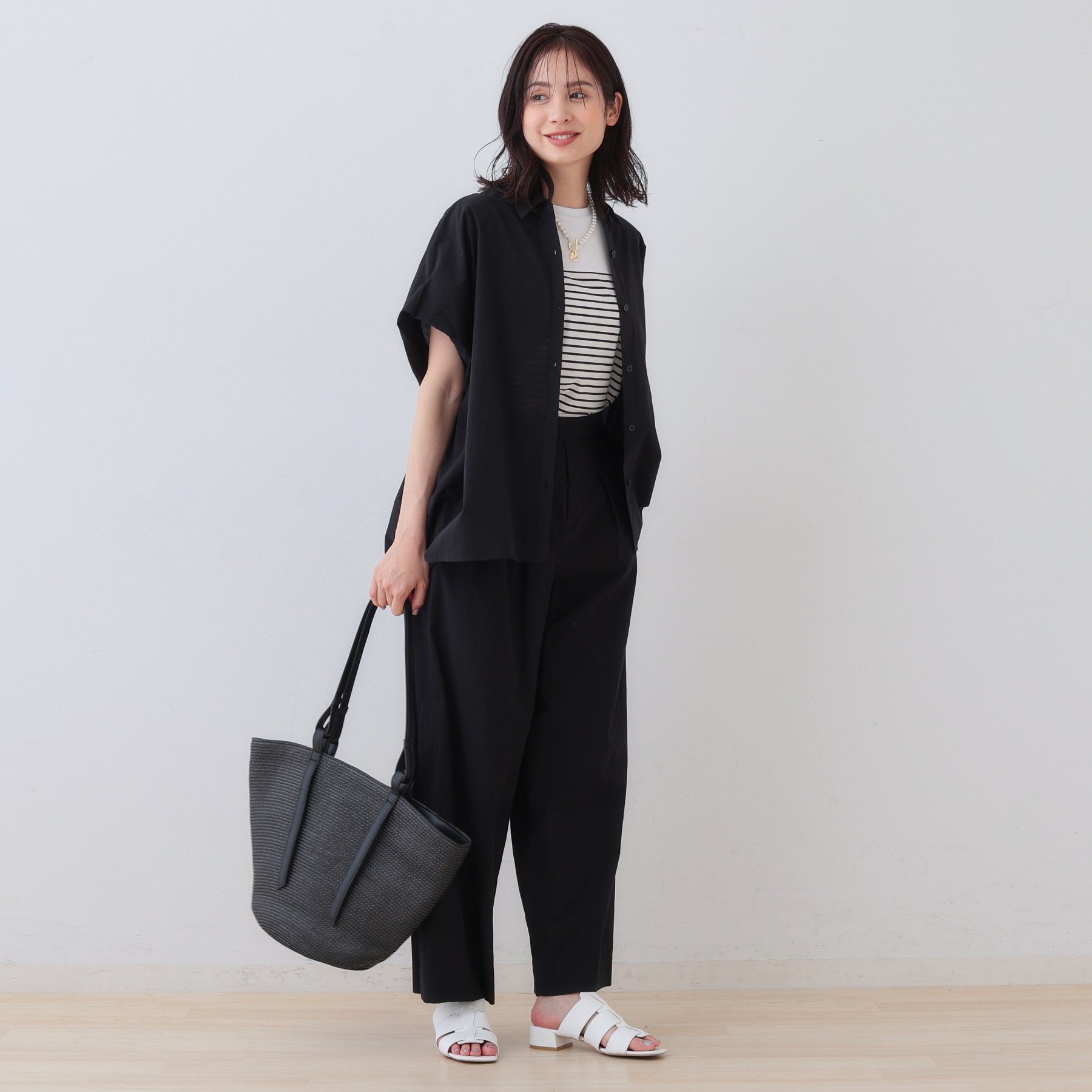 インディヴィ INDIVI 【SETUP可能/涼しい】コットンオーバーシャツ (ブラック(019)) ブラック(019)