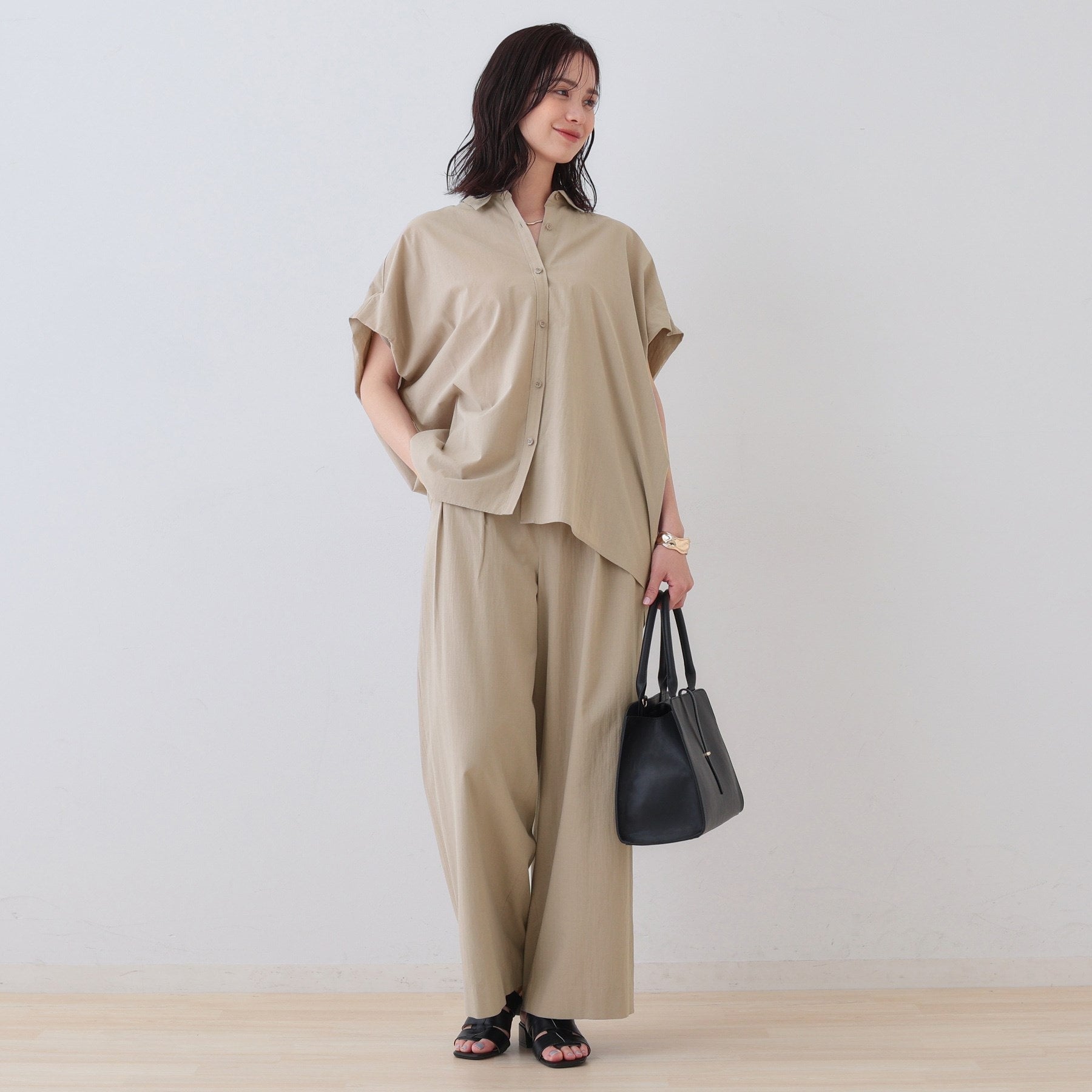 インディヴィ INDIVI 【SETUP可能/涼しい】コットンオーバーシャツ (ブラック(019)) ブラック(019)