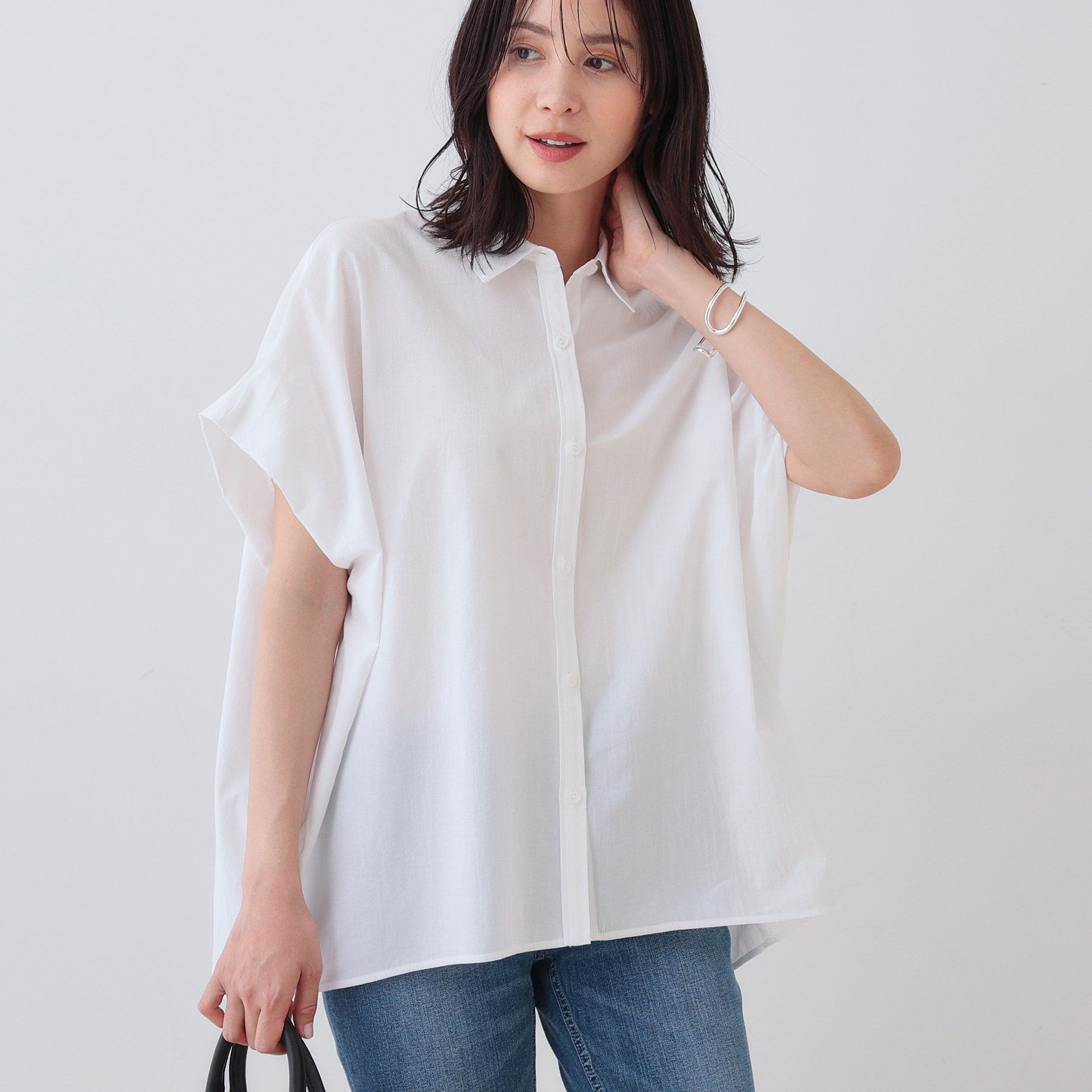 インディヴィ INDIVI 【SETUP可能/涼しい】コットンオーバーシャツ (ホワイト(001)) ホワイト(001)