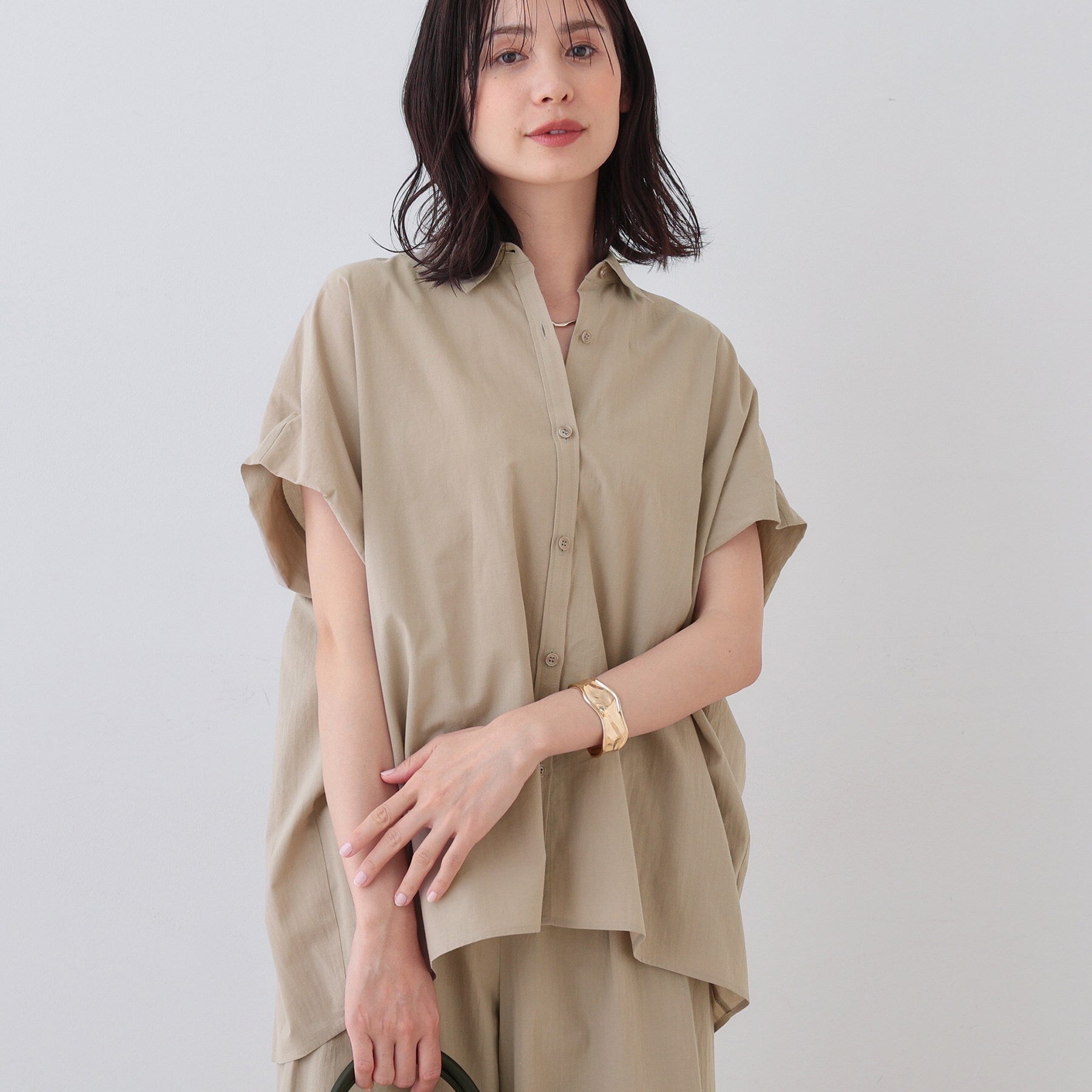 インディヴィ INDIVI 【SETUP可能/涼しい】コットンオーバーシャツ (ベージュ(052)) ベージュ(052)