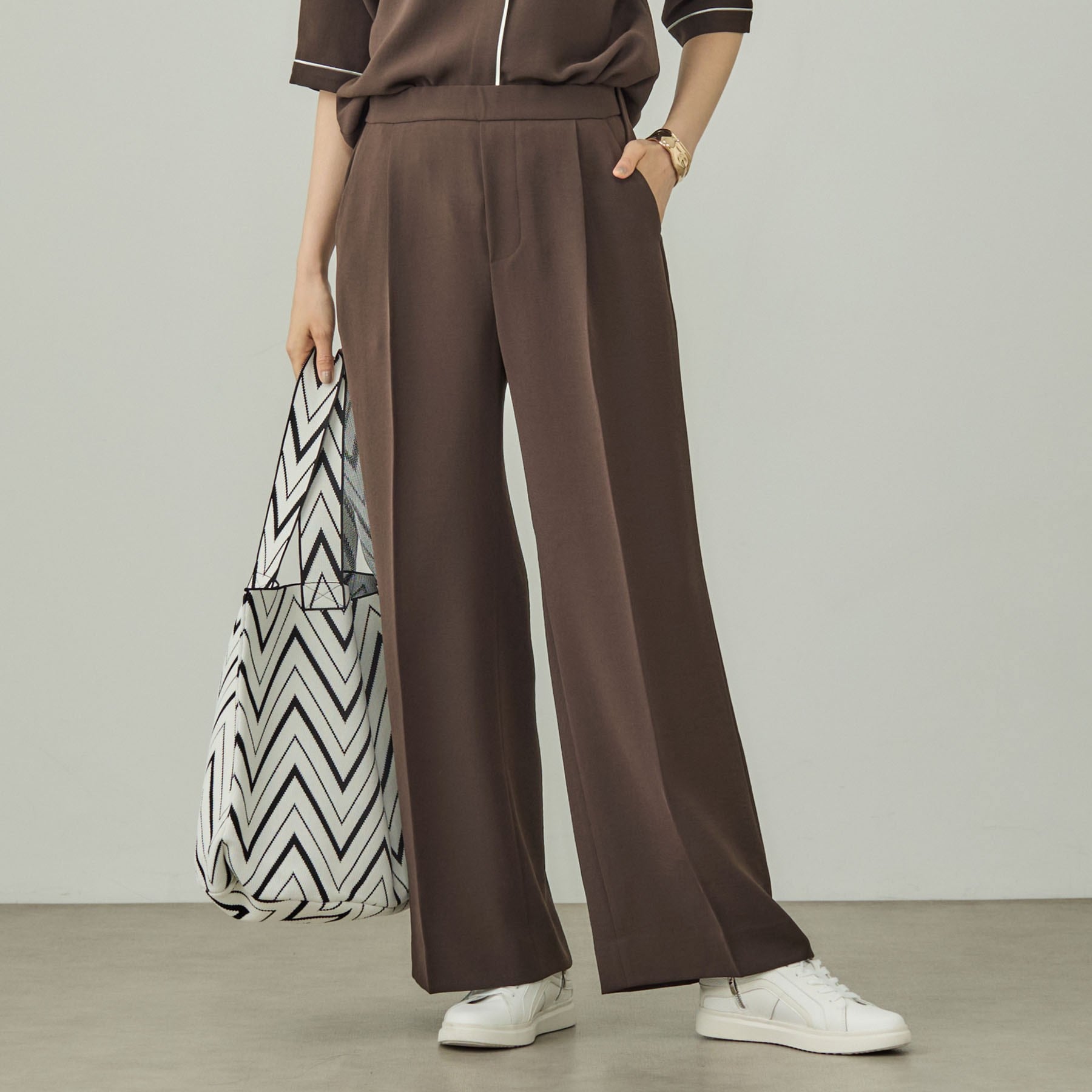インディヴィ INDIVI 【洗える/UVケア】ワイドパンツ (ブラウン(044)) ブラウン(044)
