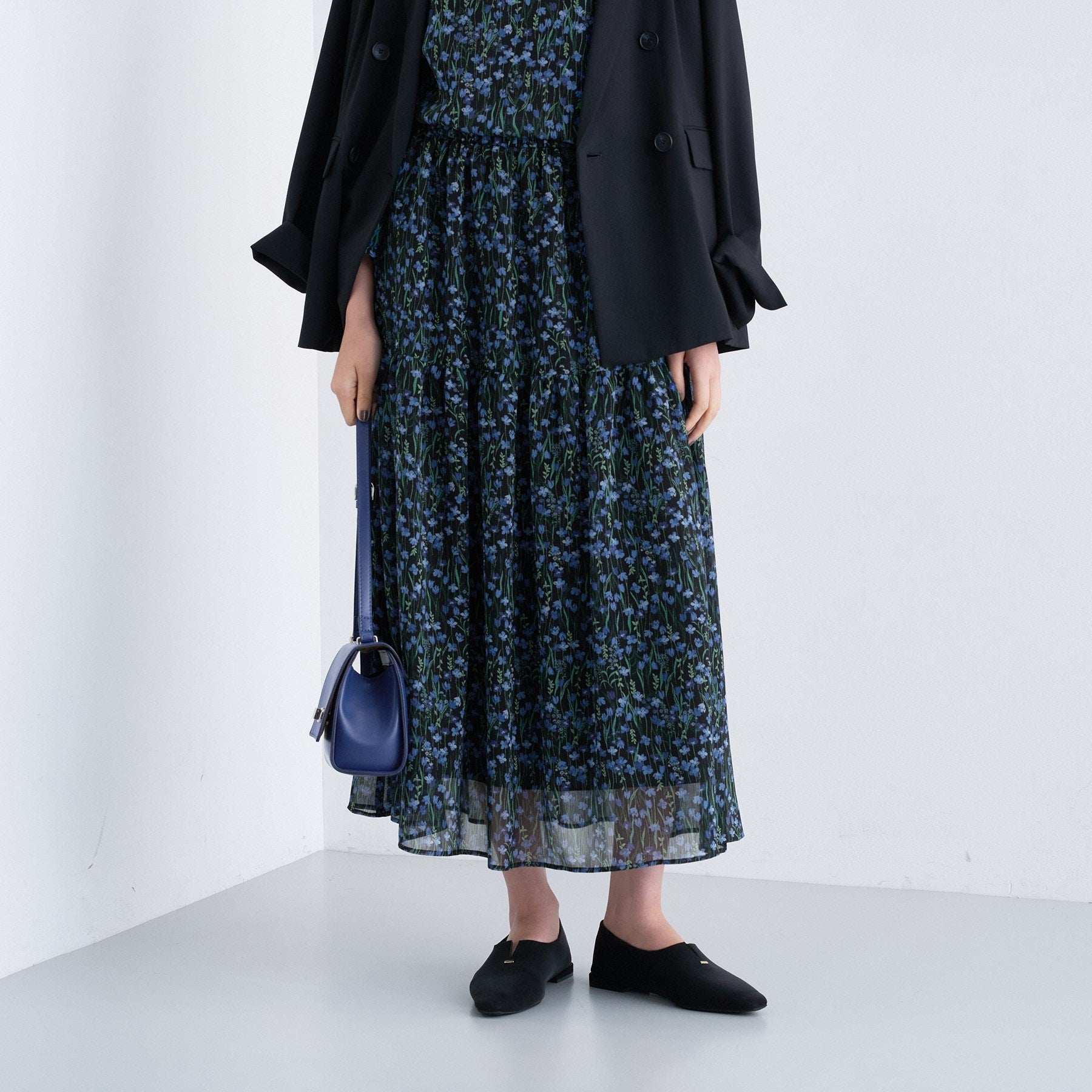 インディヴィ INDIVI 【セットアップ可能】フラワーシフォンスカート (ブルー(193)) ブルー(193)