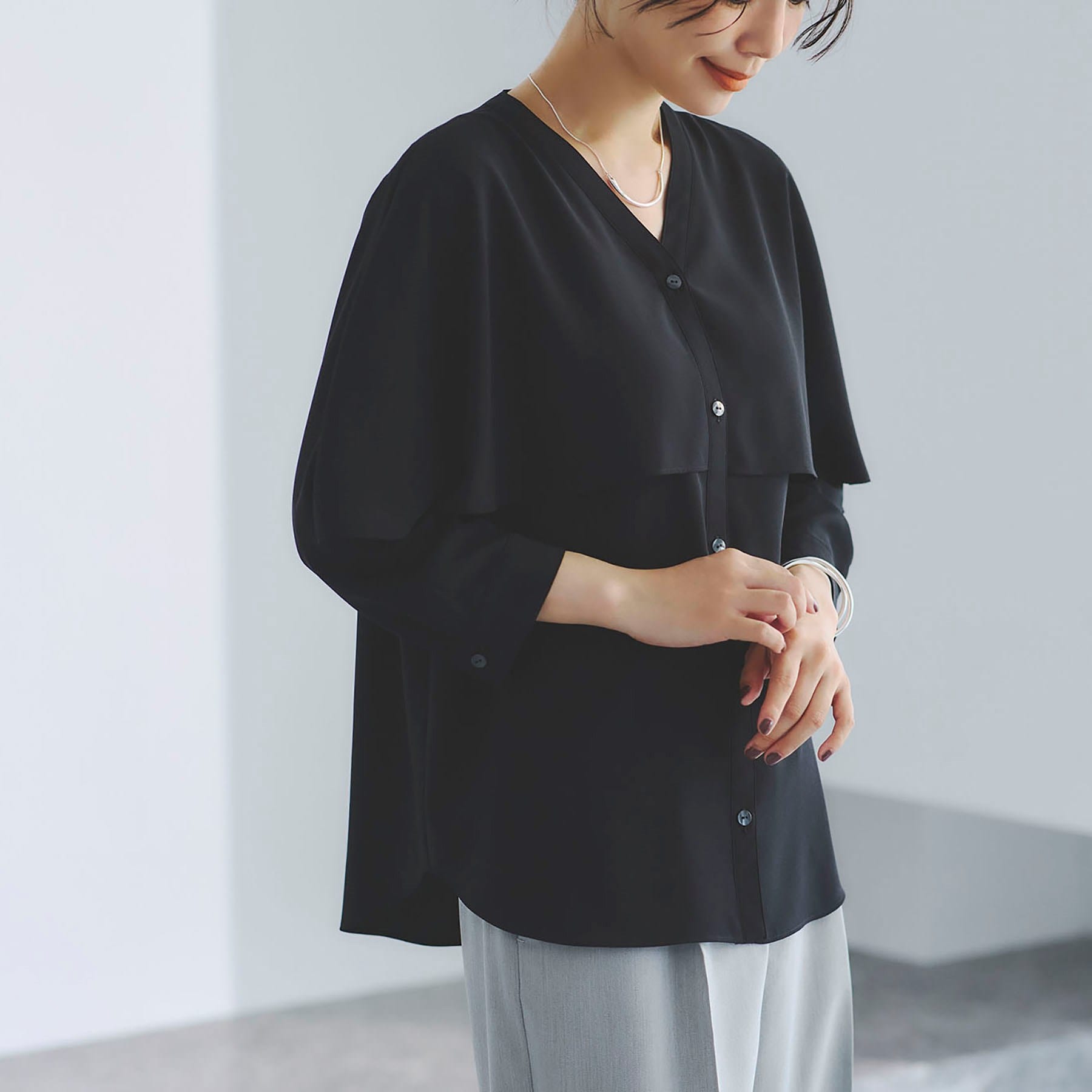 インディヴィ INDIVI 【着る日傘/UVケア/接触冷感】ケープカラーブラウス (ホワイト(001)) ホワイト(001)