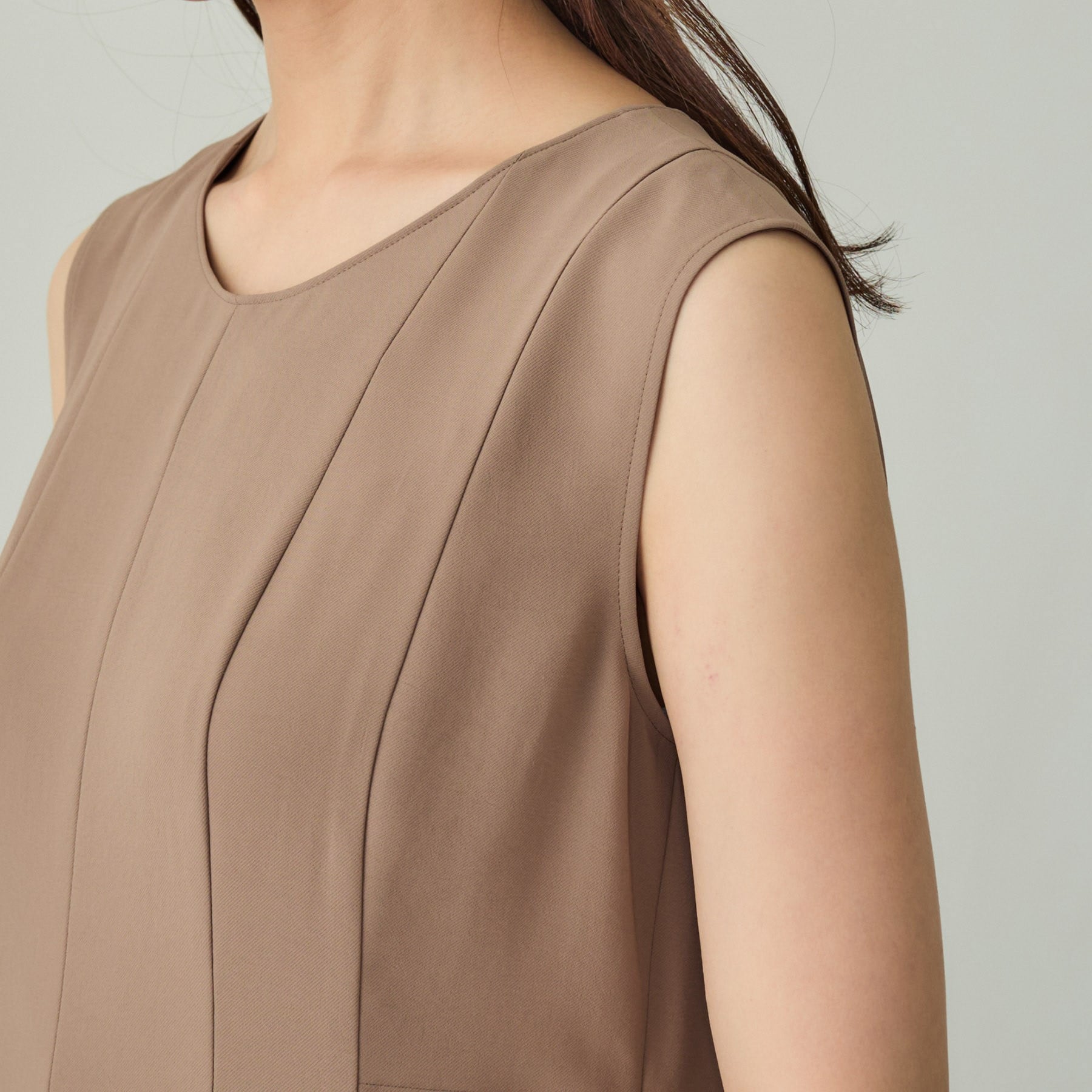 インディヴィ INDIVI 【着る日傘/UVケア/接触冷感】ノースリーブワンピース (チャコールグレー(013)) チャコールグレー(013)