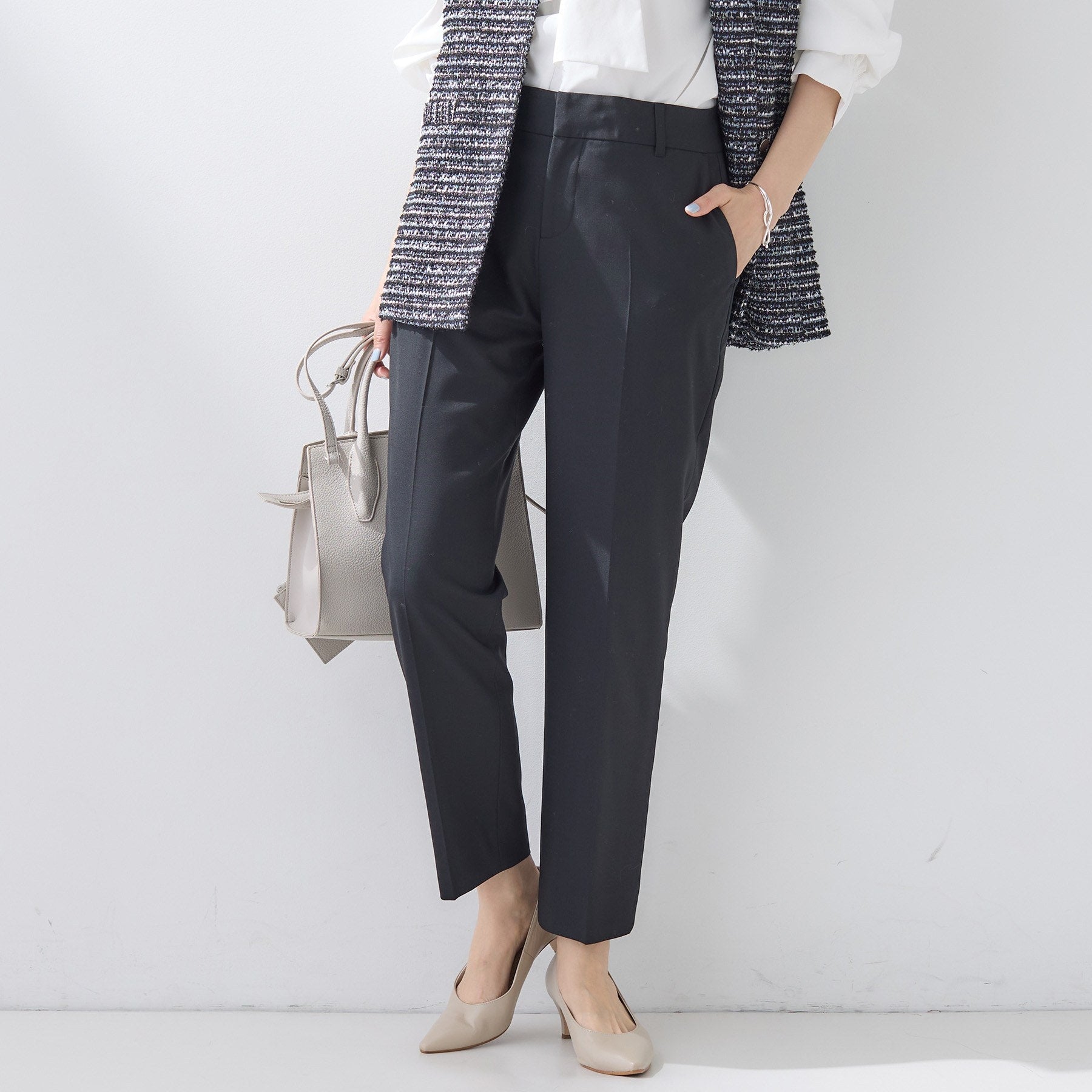 インディヴィ INDIVI 【ウール混】スティックパンツ (ブラック(019)) ブラック(019)