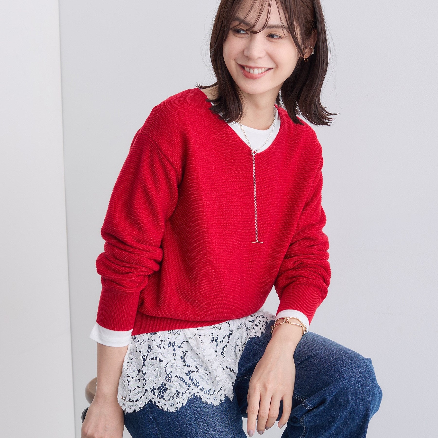 インディヴィ INDIVI 【ウール混ラメ素材】Vネック煌めきニット (オフホワイト(003)) オフホワイト(003)