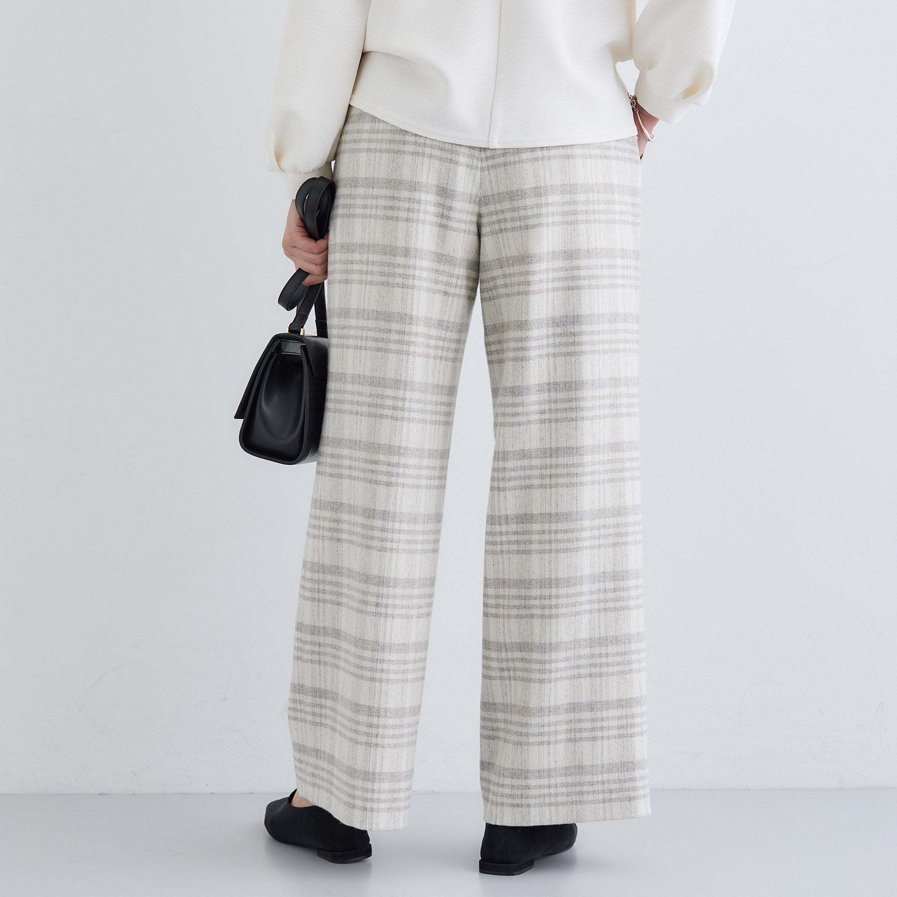 インディヴィ INDIVI 【褒められパンツ/ウール混】ウォームウール ワイドパンツ (ブルー(493)) ブルー(493)