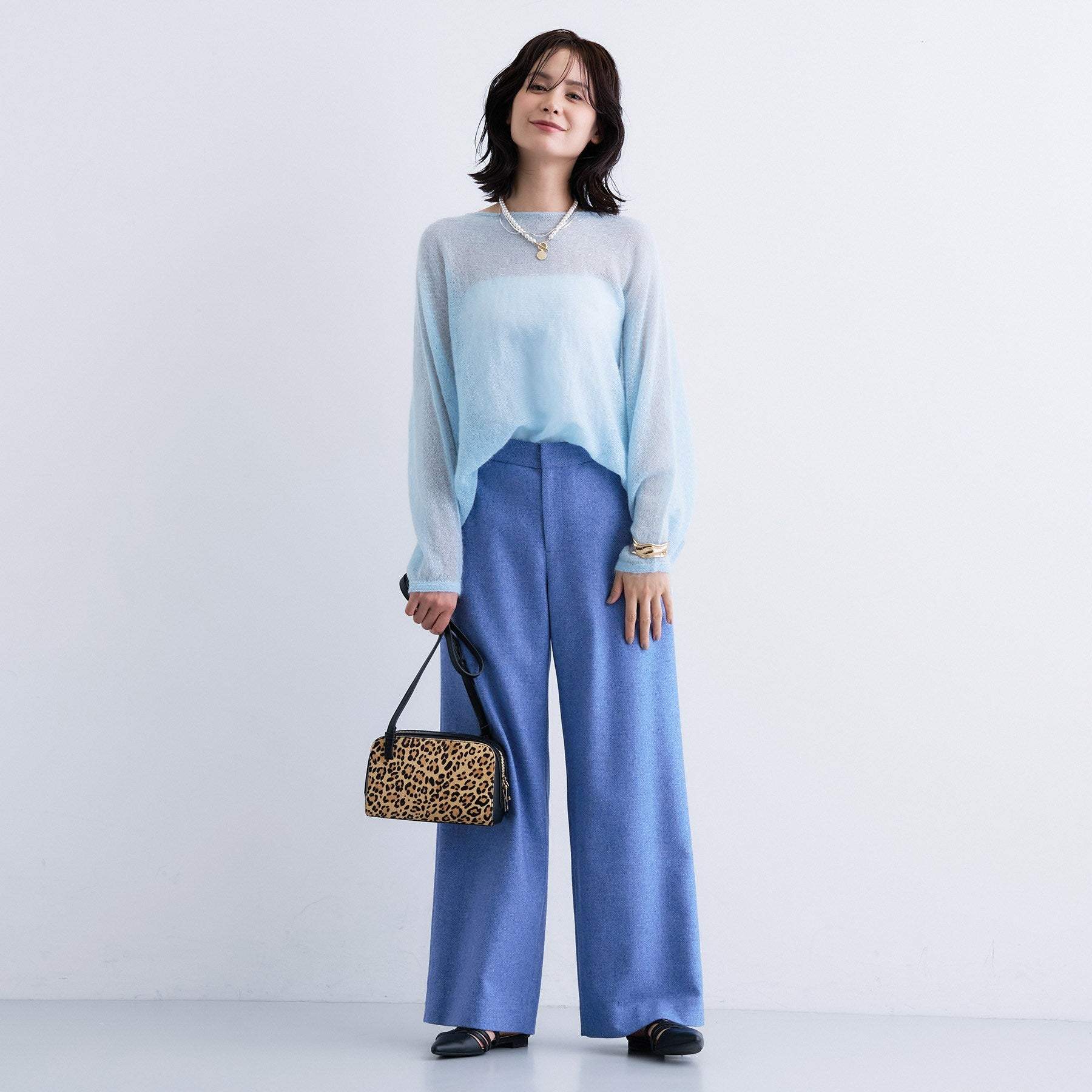 インディヴィ INDIVI 【褒められパンツ/ウール混】ウォームウール ワイドパンツ (ブルー(493)) ブルー(493)