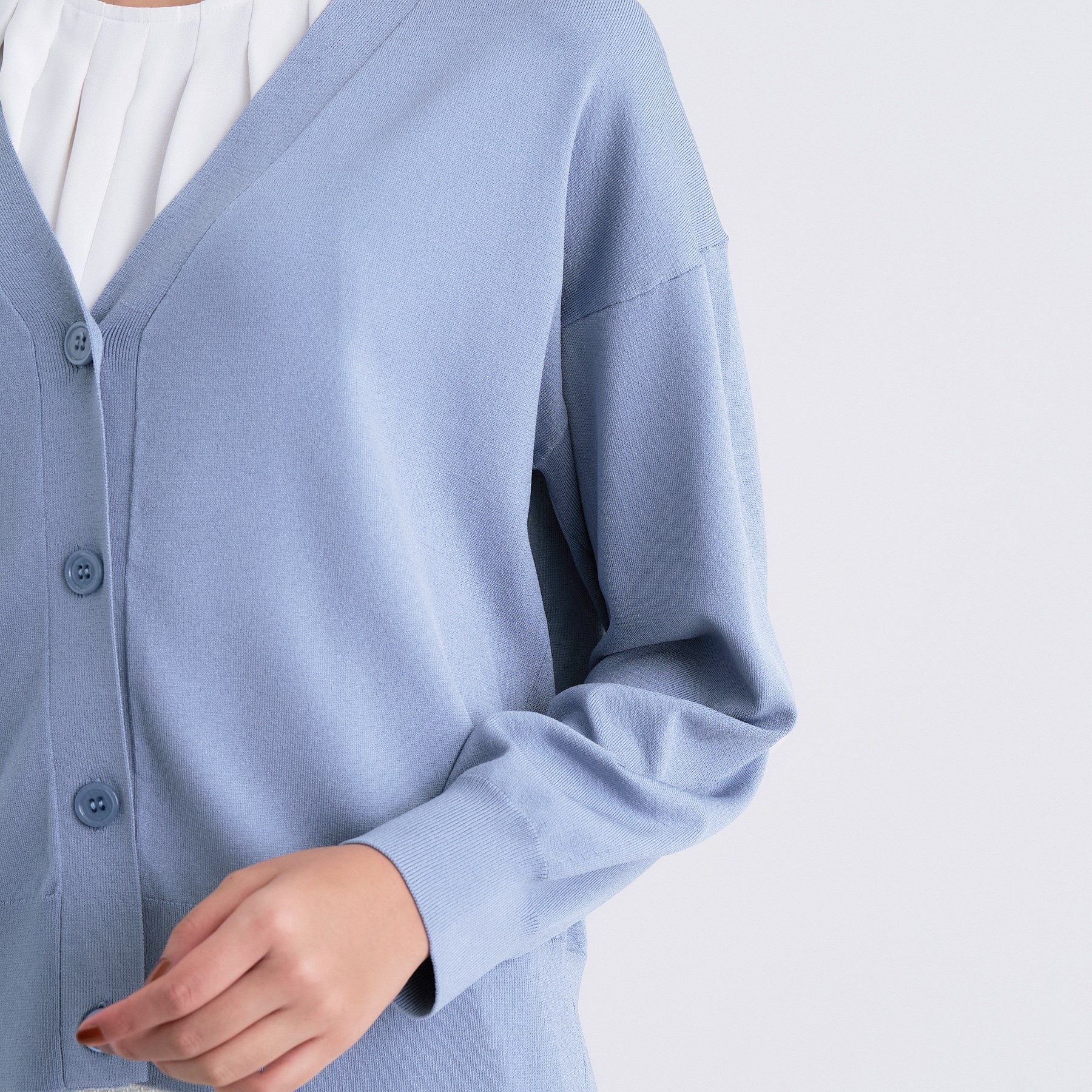 インディヴィ INDIVI Vネック ストレッチカーディガン (グレージュ(050)) グレージュ(050)