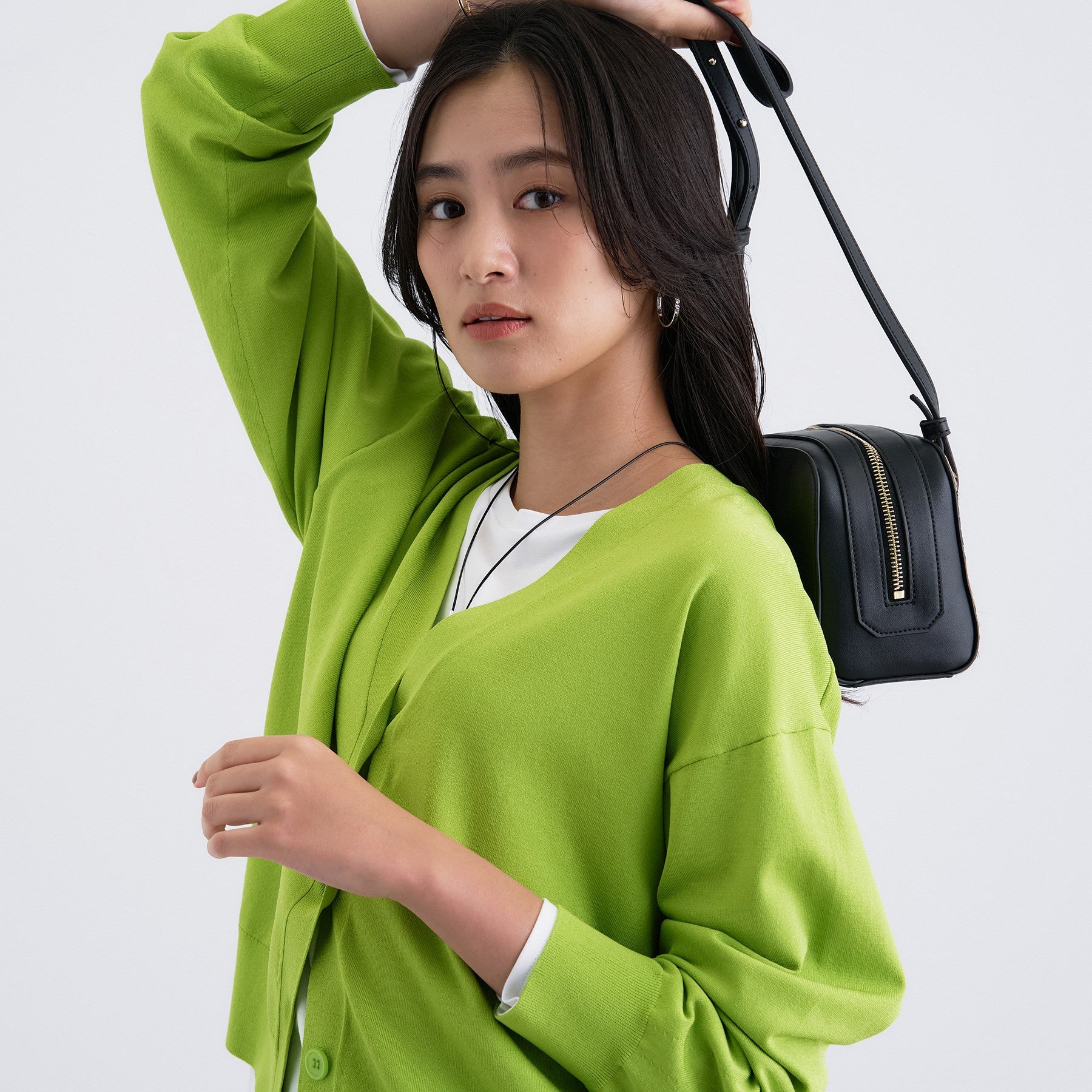 インディヴィ INDIVI Vネック ストレッチカーディガン (グリーン(025)) グリーン(025)