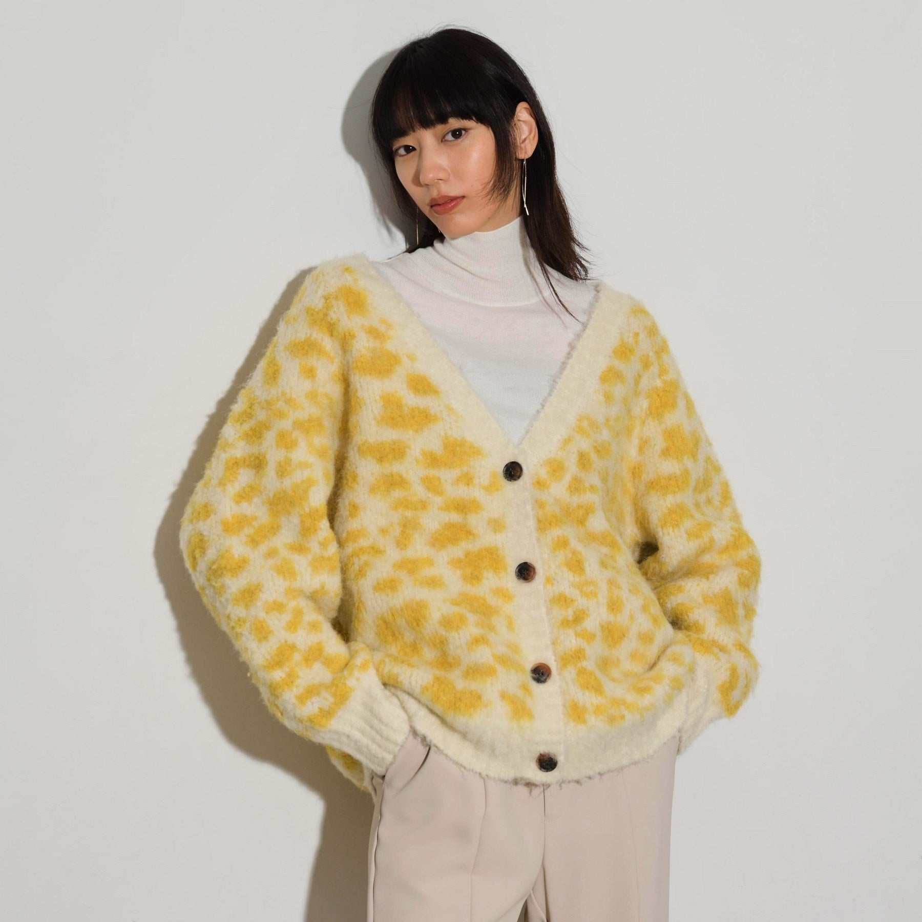 GALLEST LEOPARD FEATHER CARDIGAN