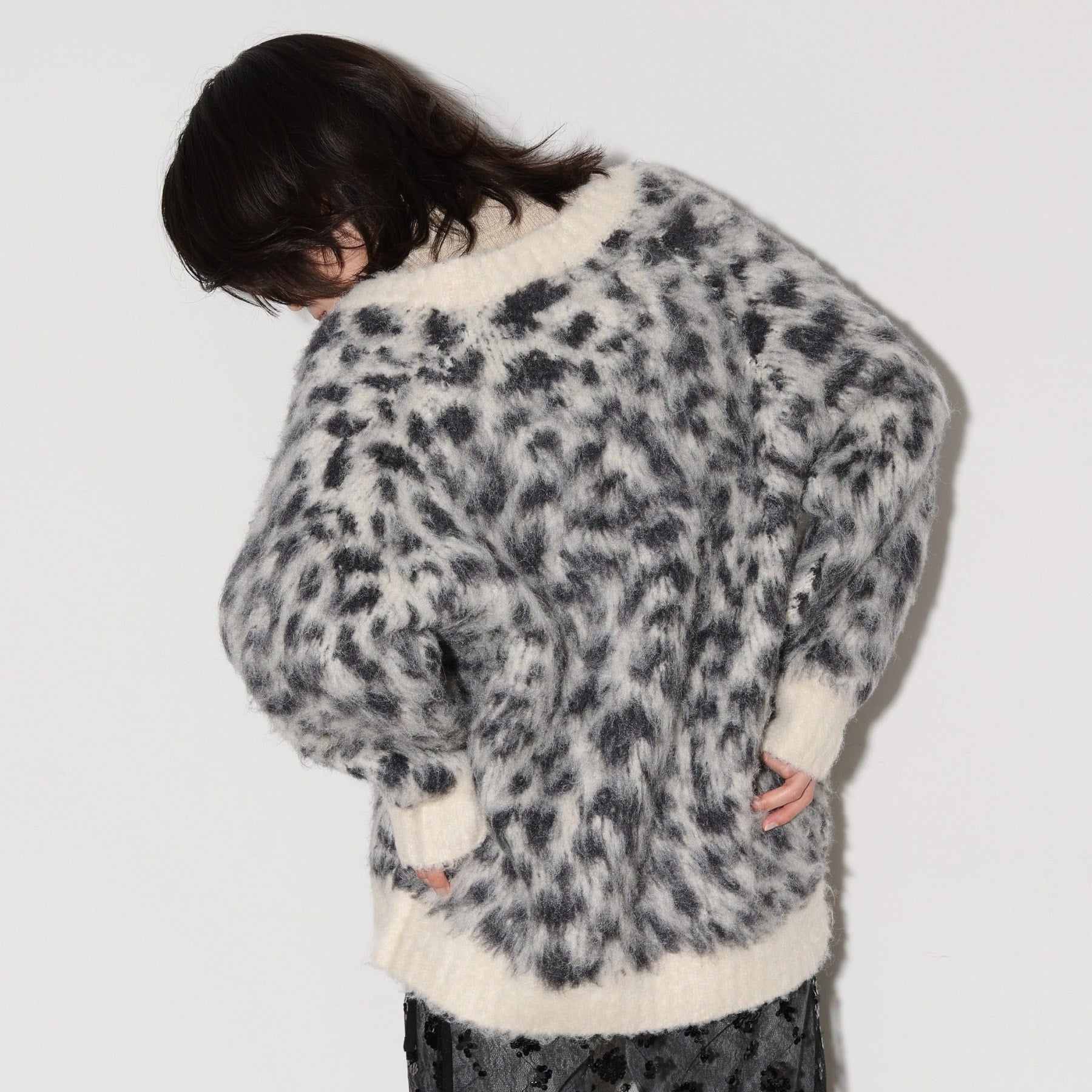 GALLEST LEOPARD FEATHER CARDIGAN