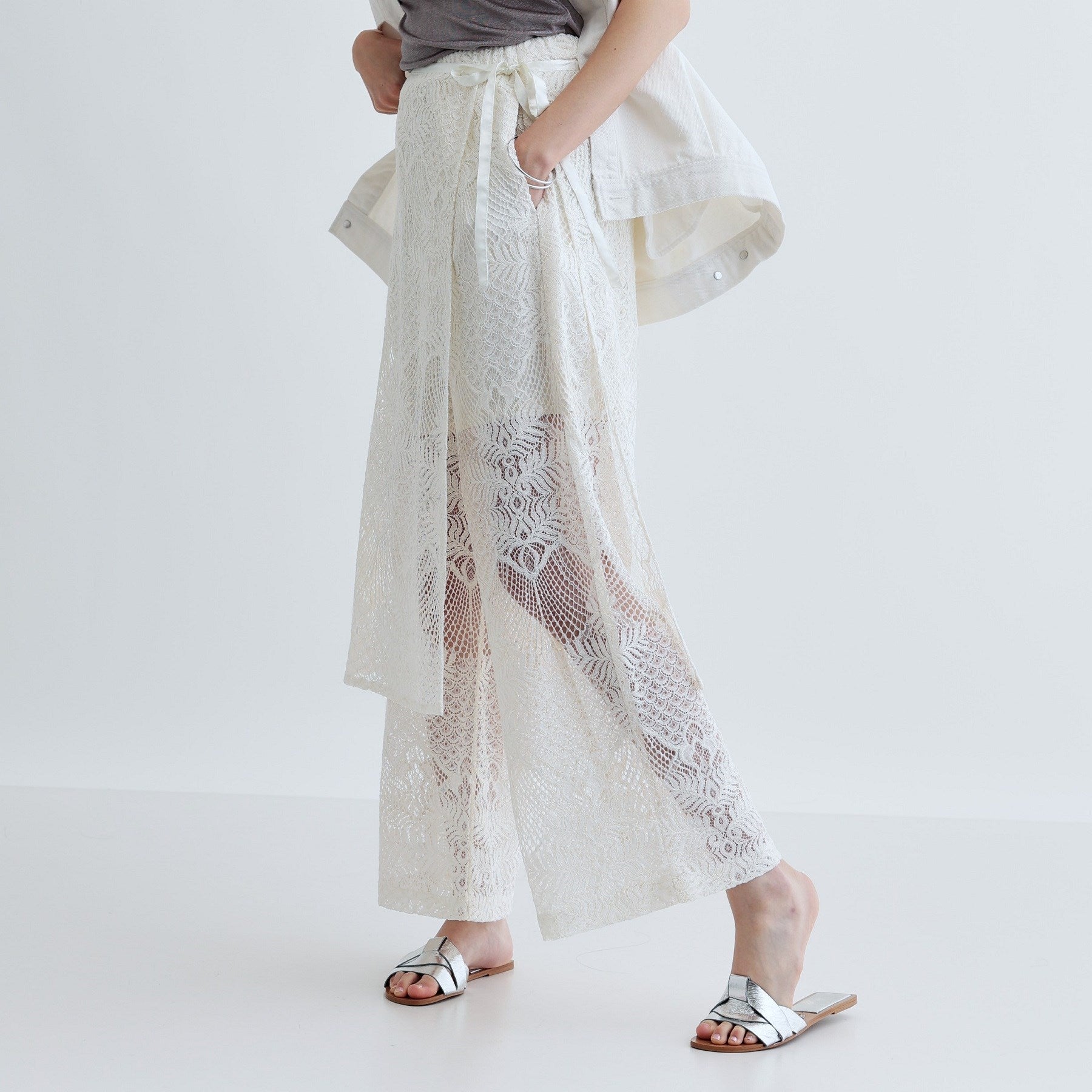 ギャレスト GALLEST ラップスカート付きレースパンツ (ブラック(019)) ブラック(019)