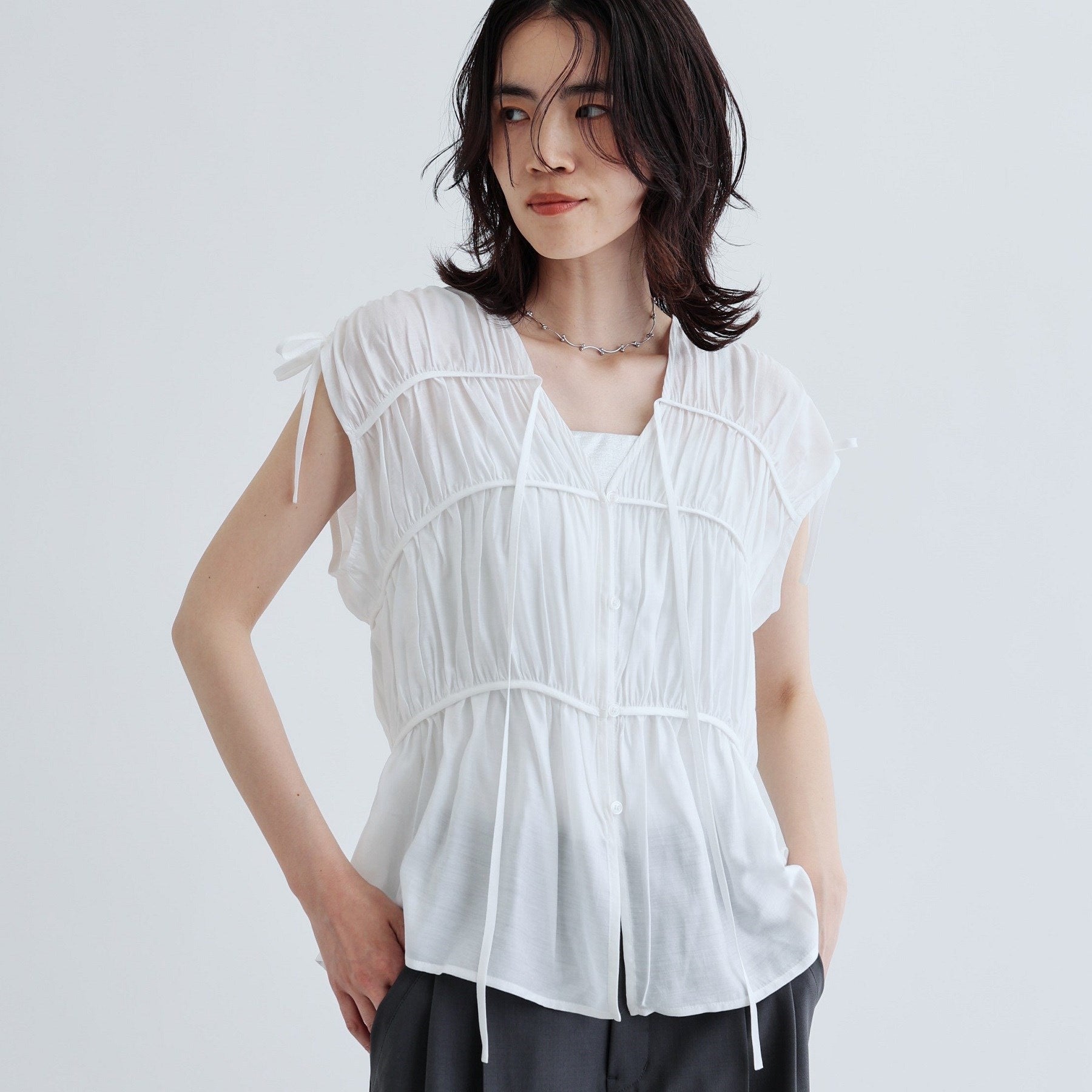 ギャレスト GALLEST ギャザースリーブレスブラウス (ホワイト(001)) ホワイト(001)