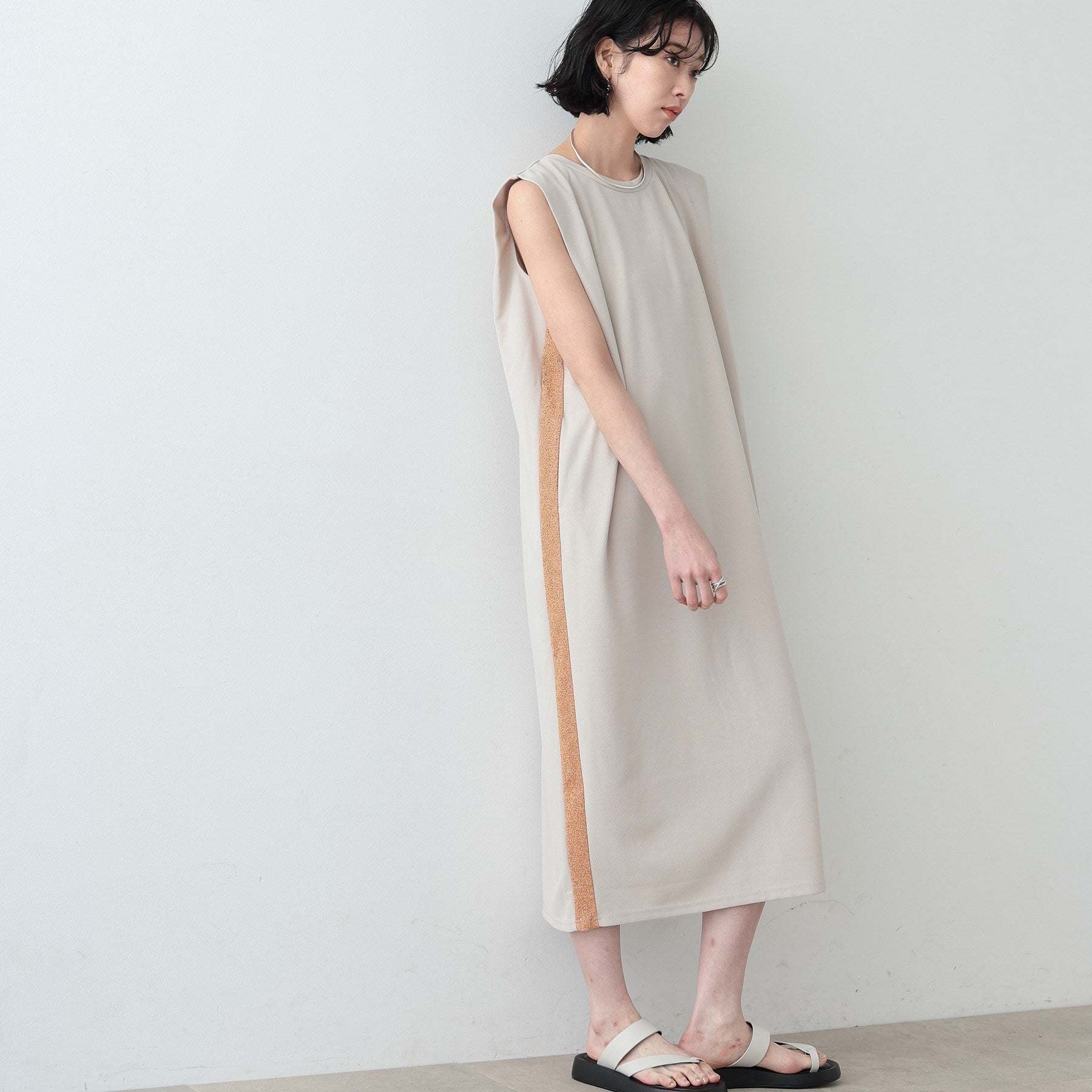 ギャレスト GALLEST サイドラインカットジャージワンピース