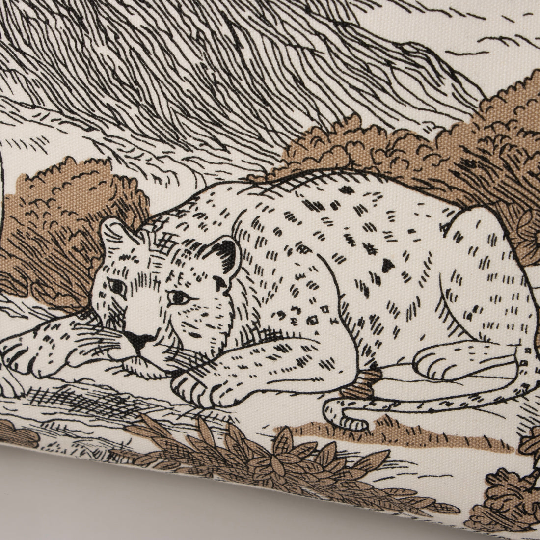 イヌイエディションズ INOUI EDITIONS 【正規取扱店】NOMADE BAG 07708 (Noir/Black) Noir/Black